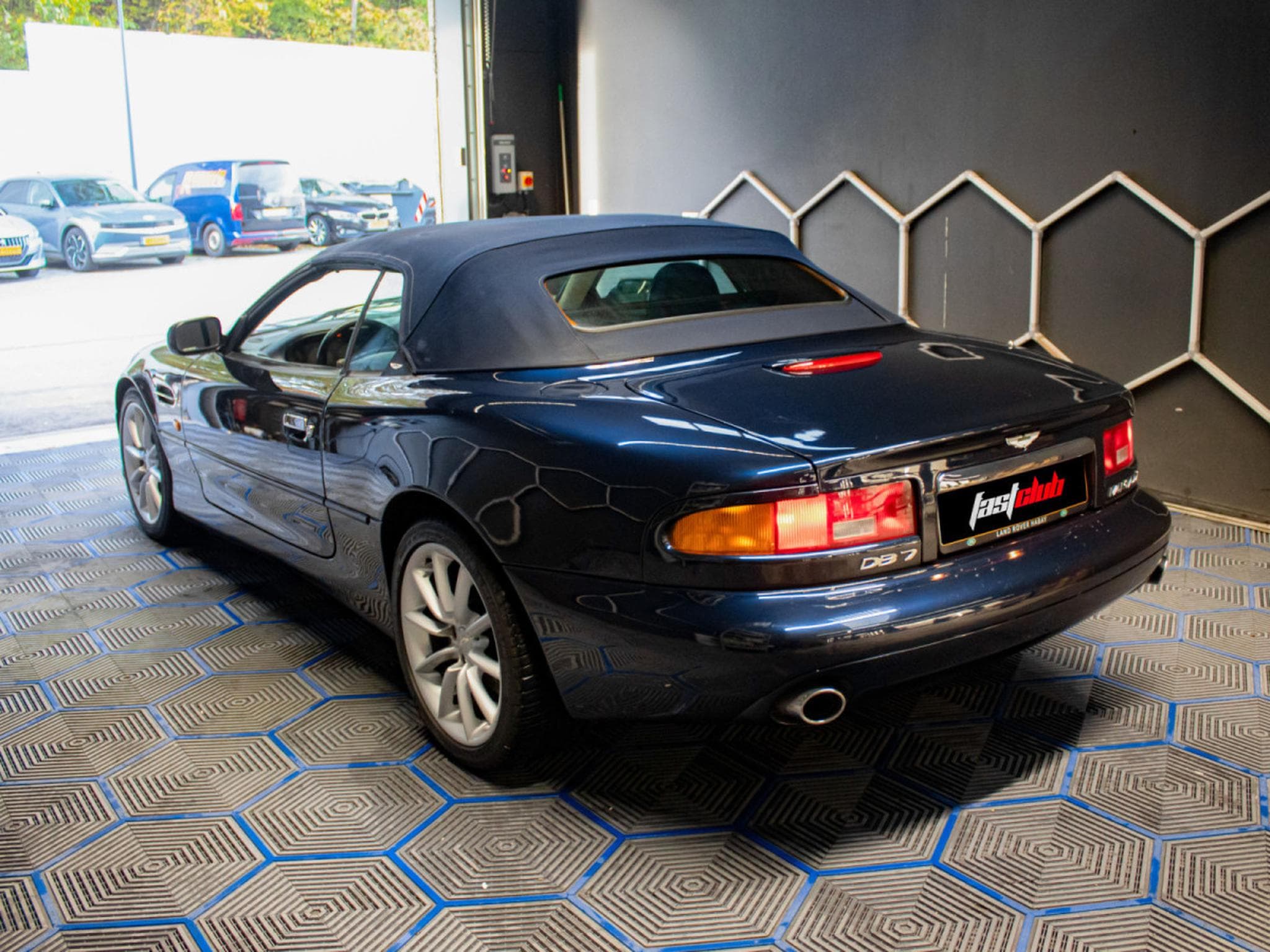 Aston-Martin DB7 Volante Vantage V12 6.0L 420CV AUTOMATIC (2001) - Photo 4