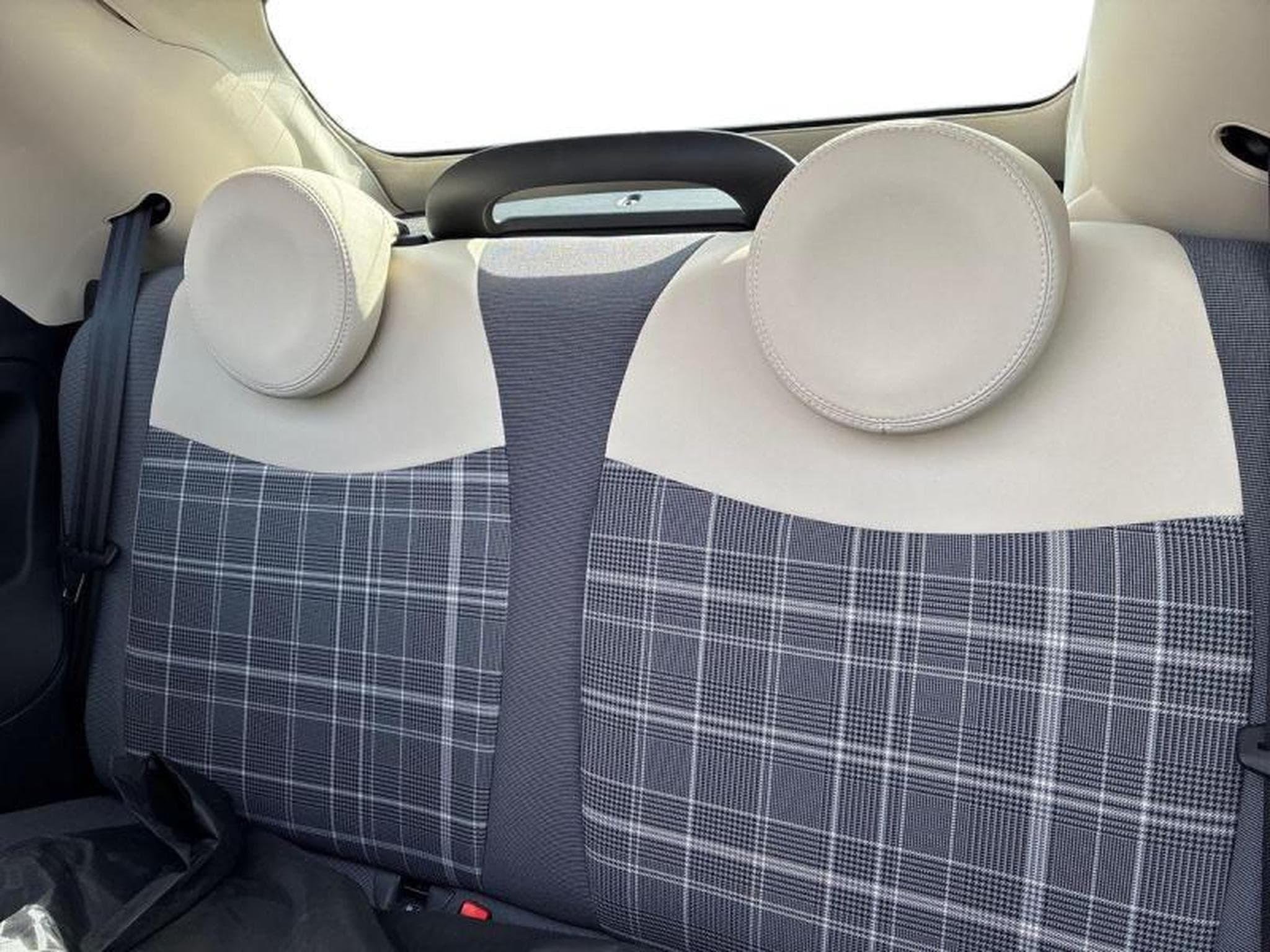 Fiat 500 Lounge (2019) - Photo 11