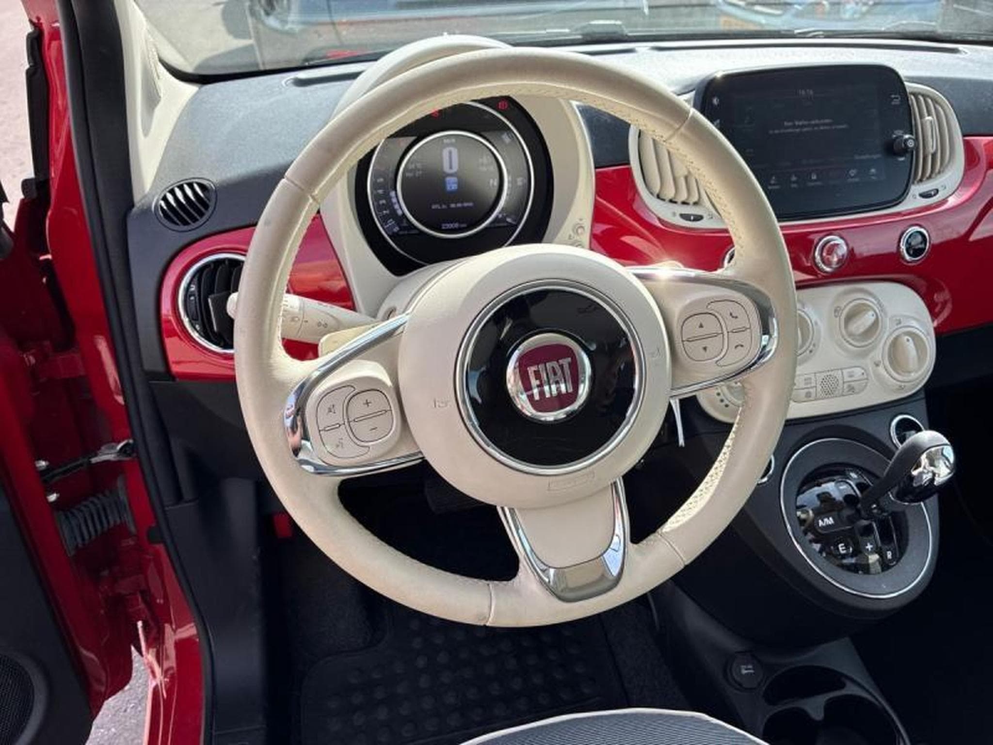 Fiat 500 Lounge (2019) - Photo 22