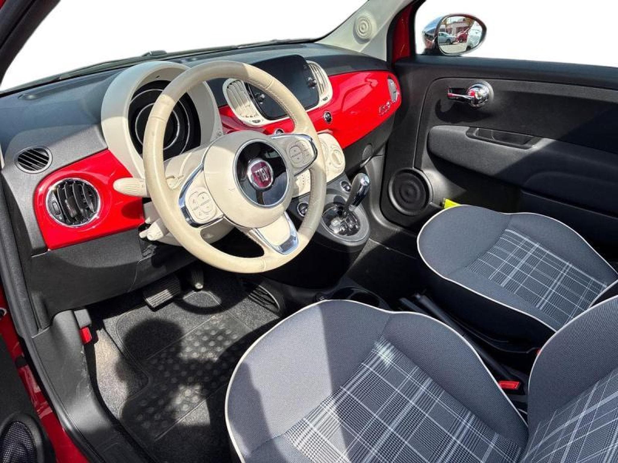 Fiat 500 Lounge (2019) - Photo 7