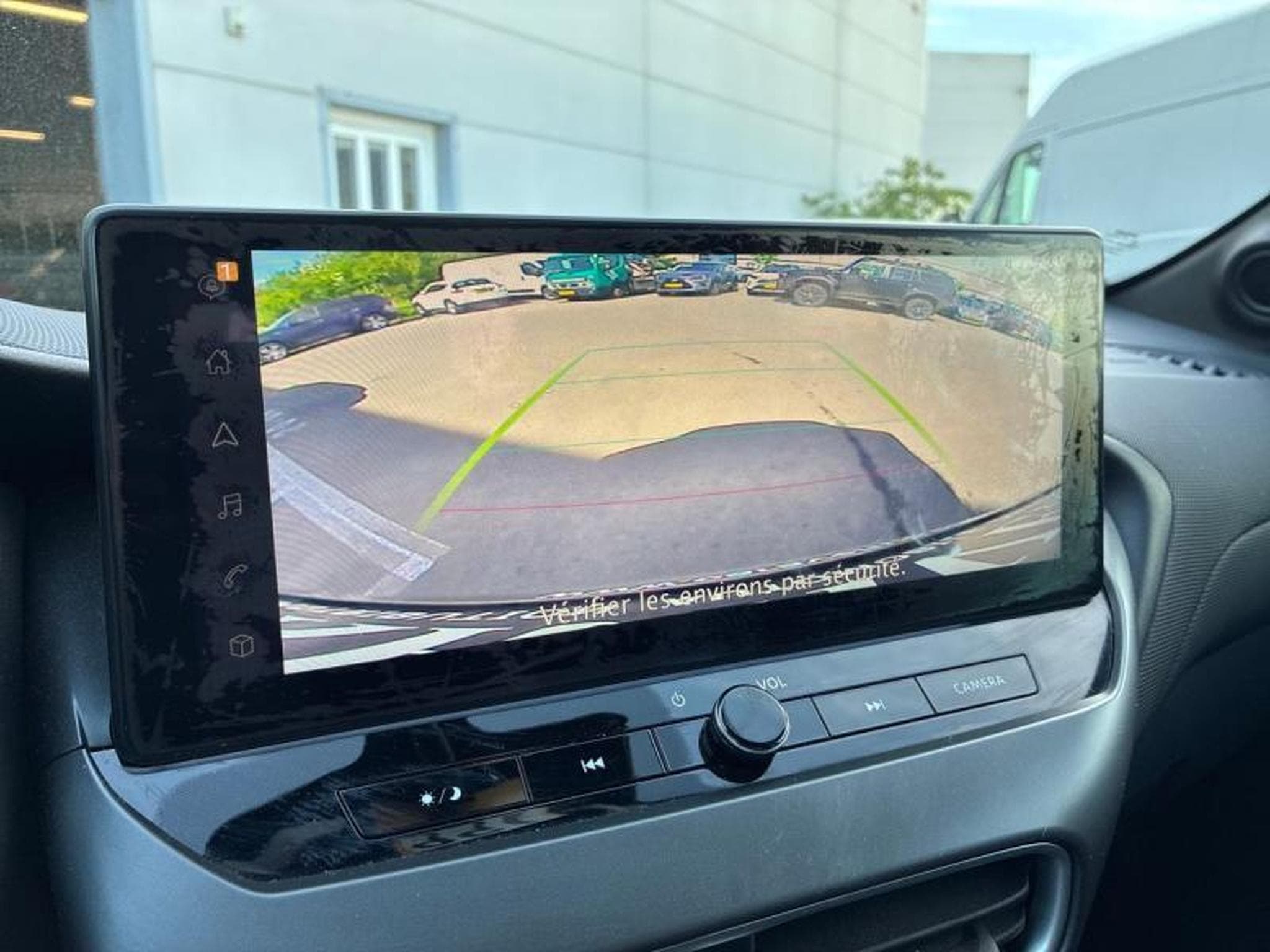 Nissan Juke N-Design (2024) - Photo 15