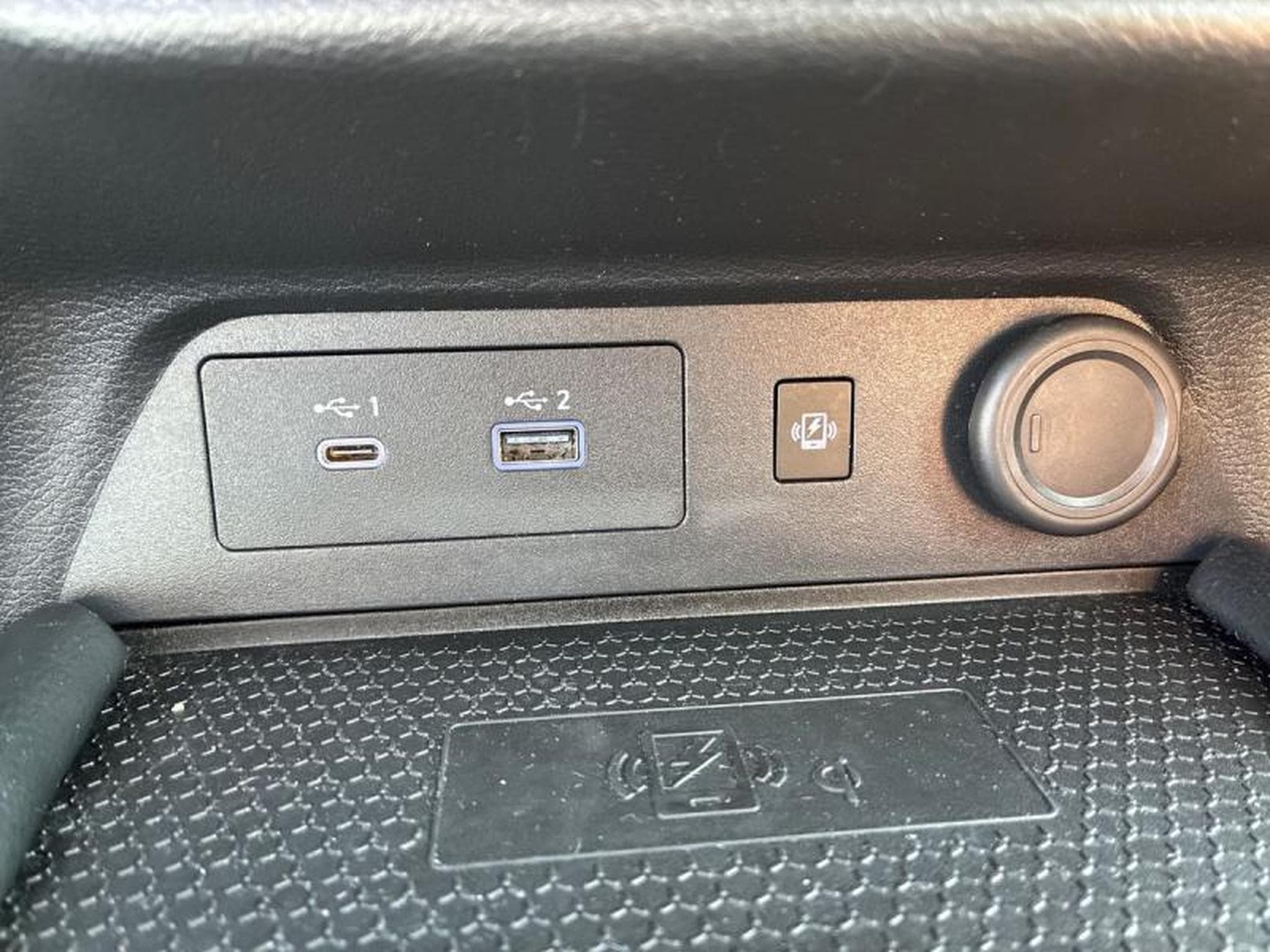 Nissan Juke N-Design (2024) - Photo 24