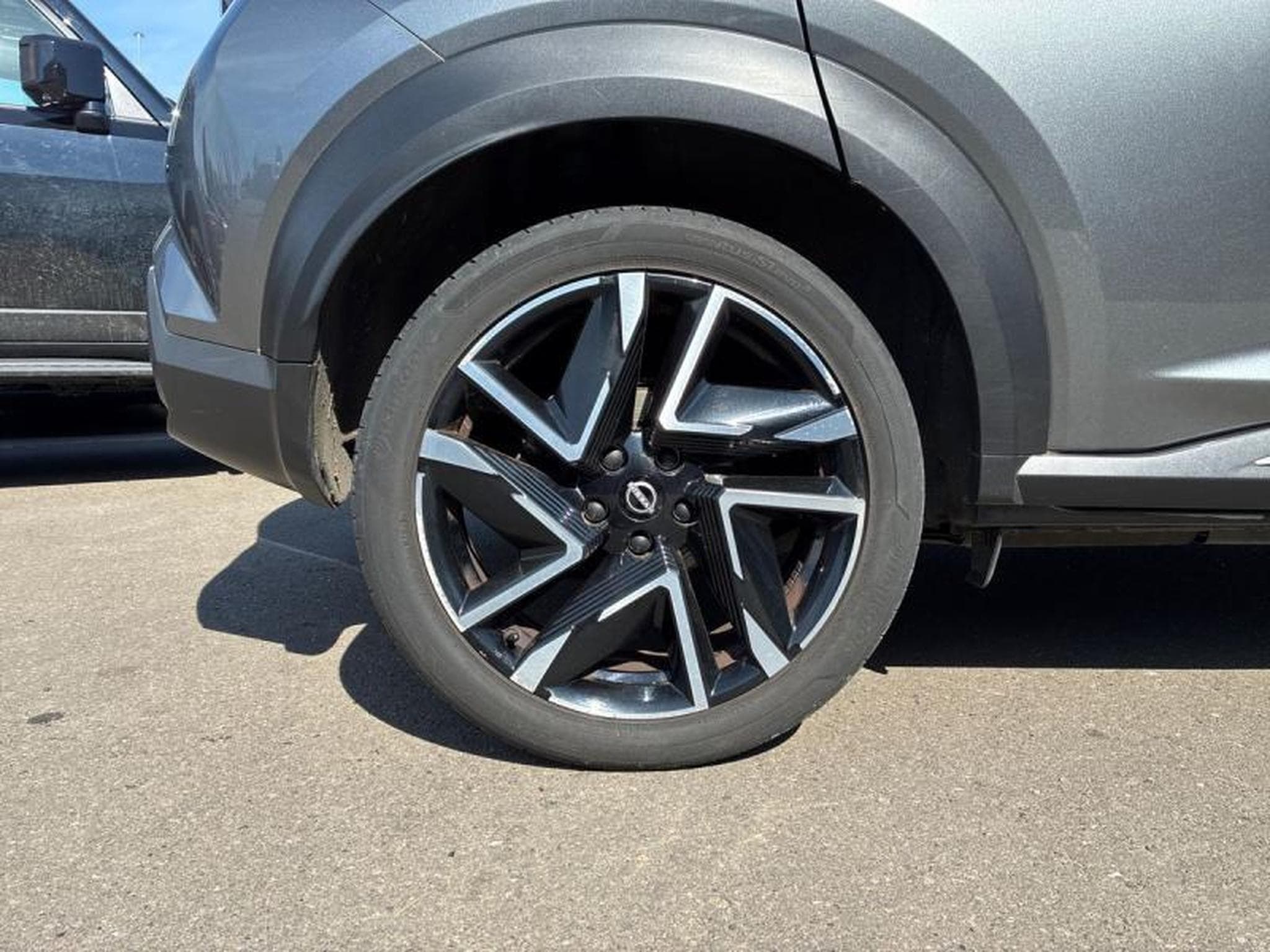 Nissan Juke N-Design (2024) - Photo 6