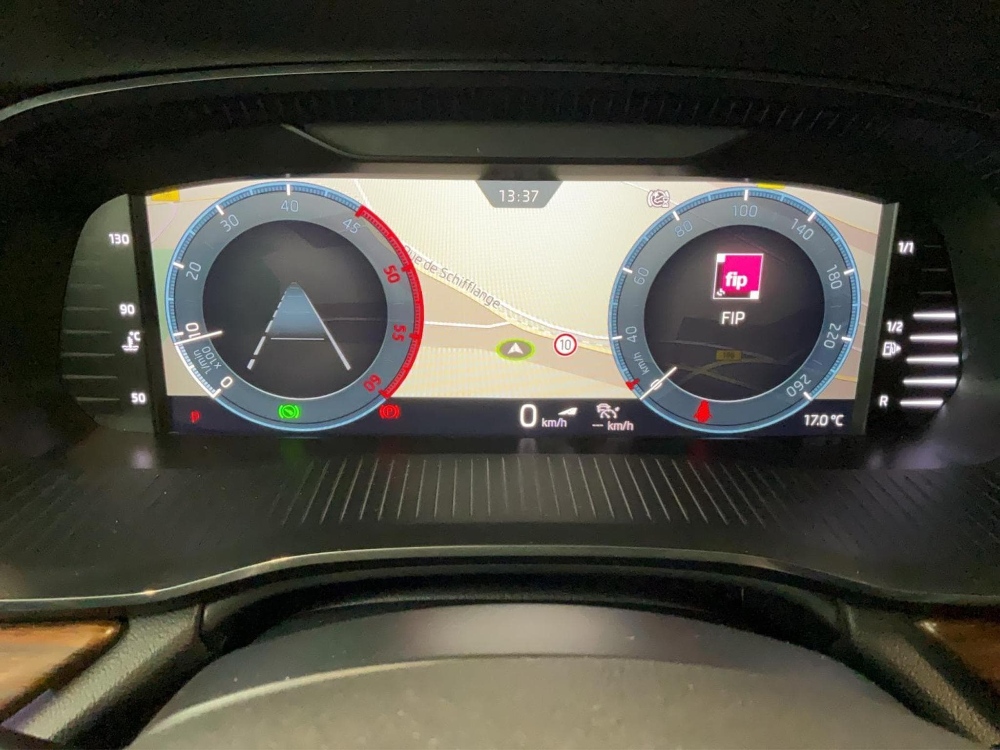 Skoda Octavia Combi+Scout+DSG+4x4+AHK (2022) - Photo 11