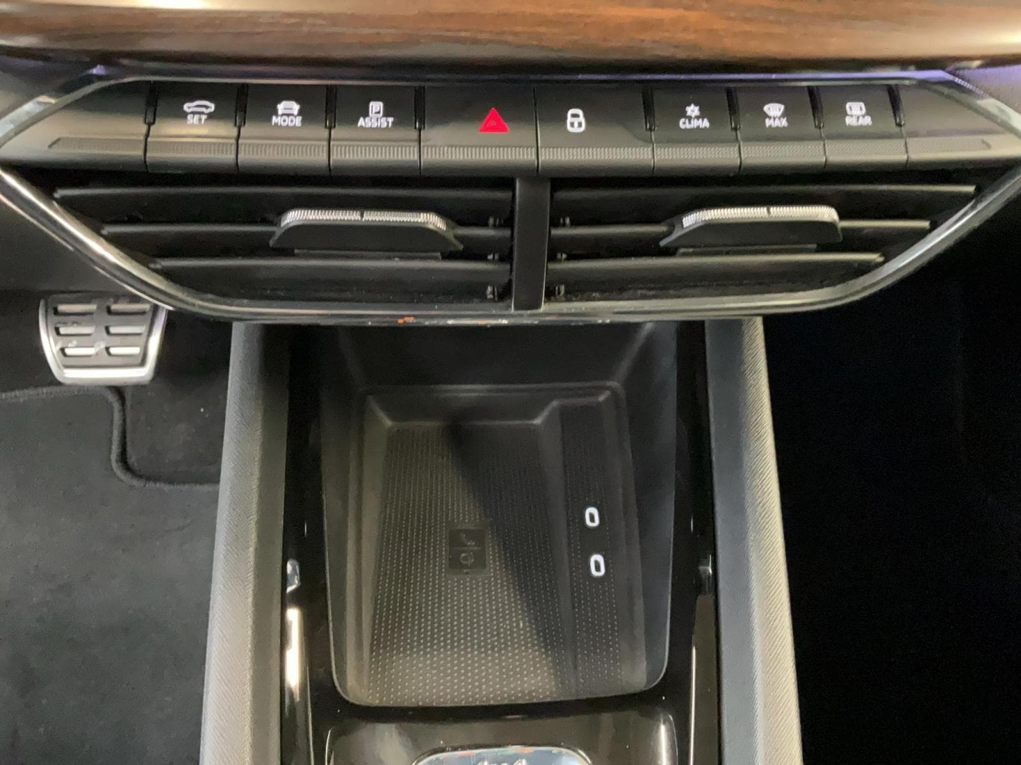 Skoda Octavia Combi+Scout+DSG+4x4+AHK (2022) - Photo 21