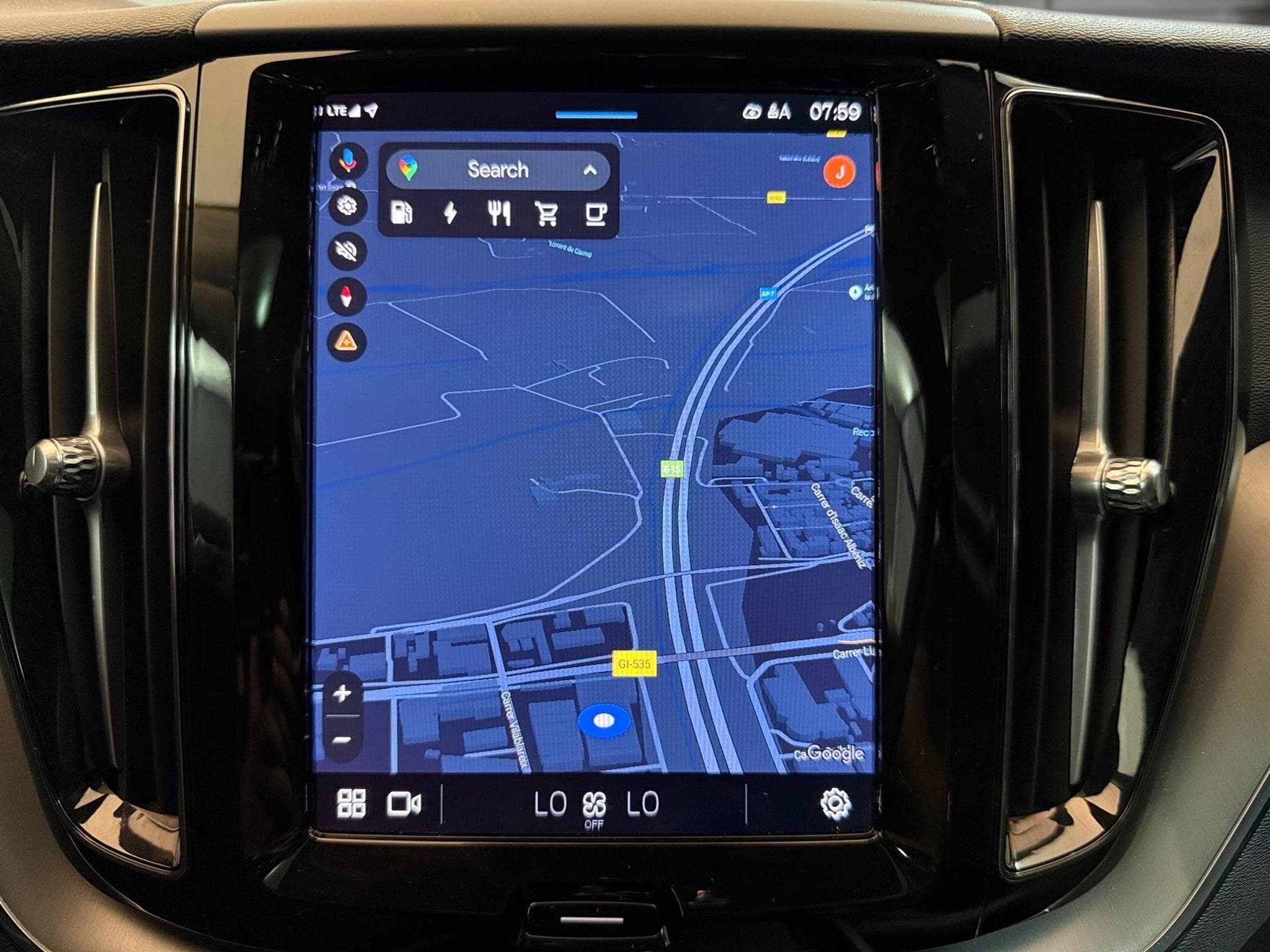 Volvo XC60 -43% T6 PHEV 350cv BVA8 4X4 +T.PANO+GPS+Options (2024) - Foto 12