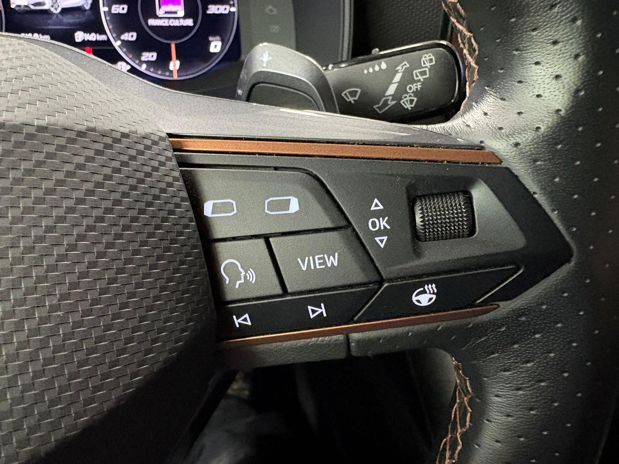 Cupra Leon SP VZ 245CV PHEV DSG (2022) - Photo 12