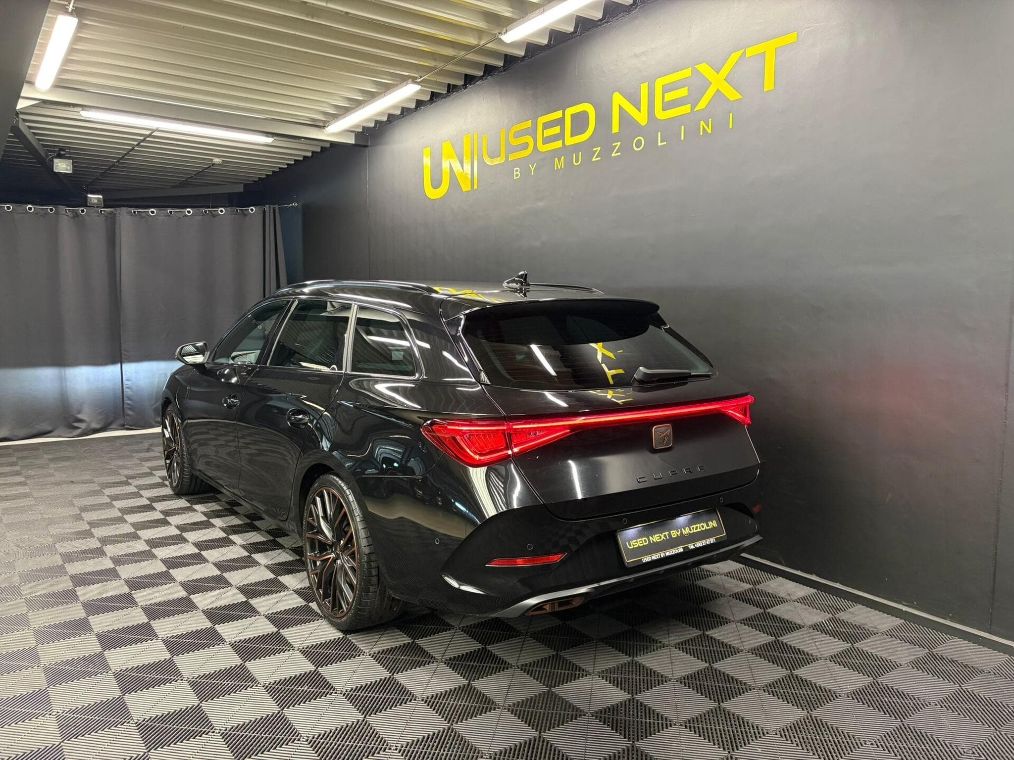 Cupra Leon SP VZ 245CV PHEV DSG (2022) - Photo 5