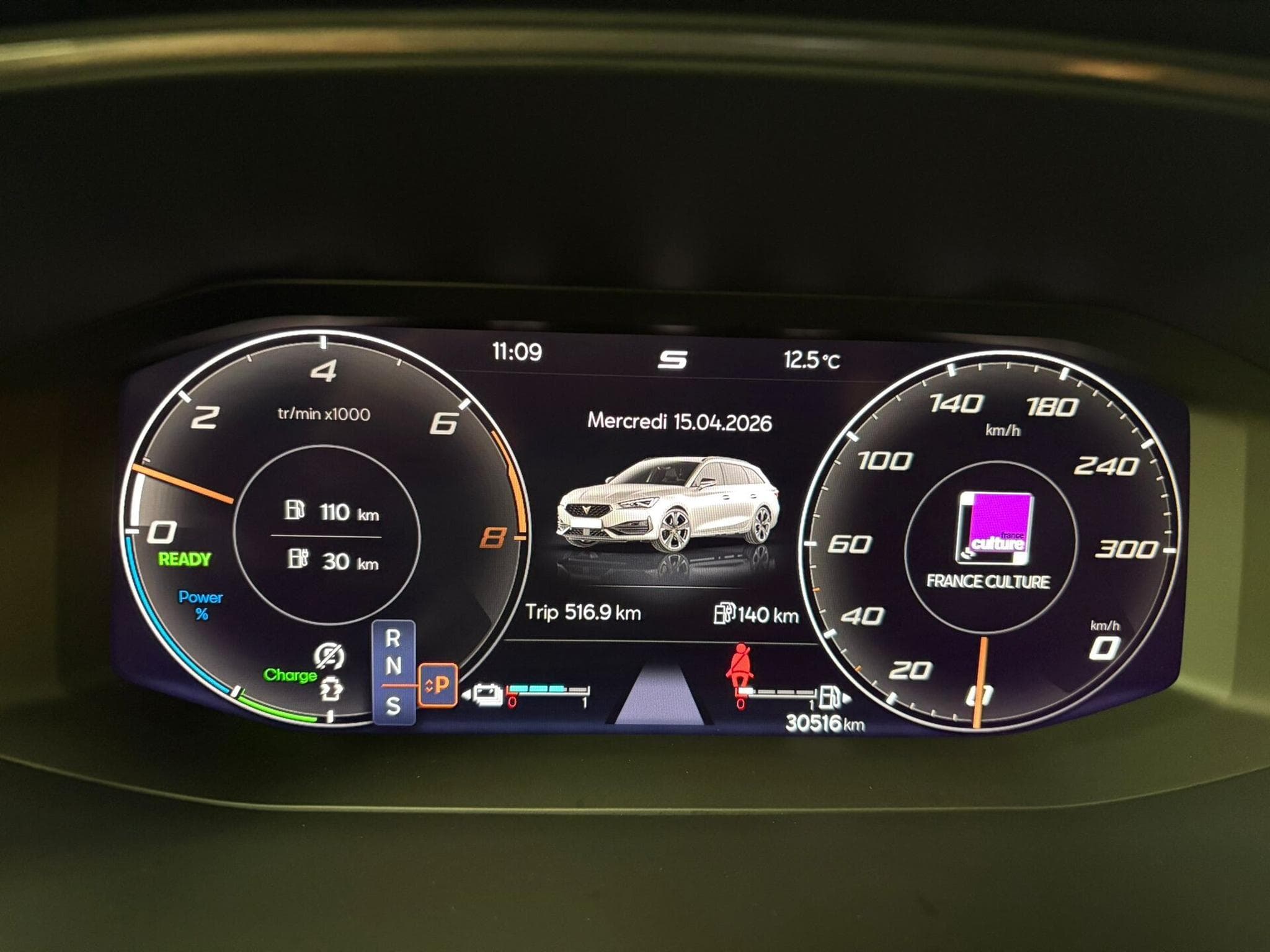 Cupra Leon SP VZ 245CV PHEV DSG (2022) - Photo 8