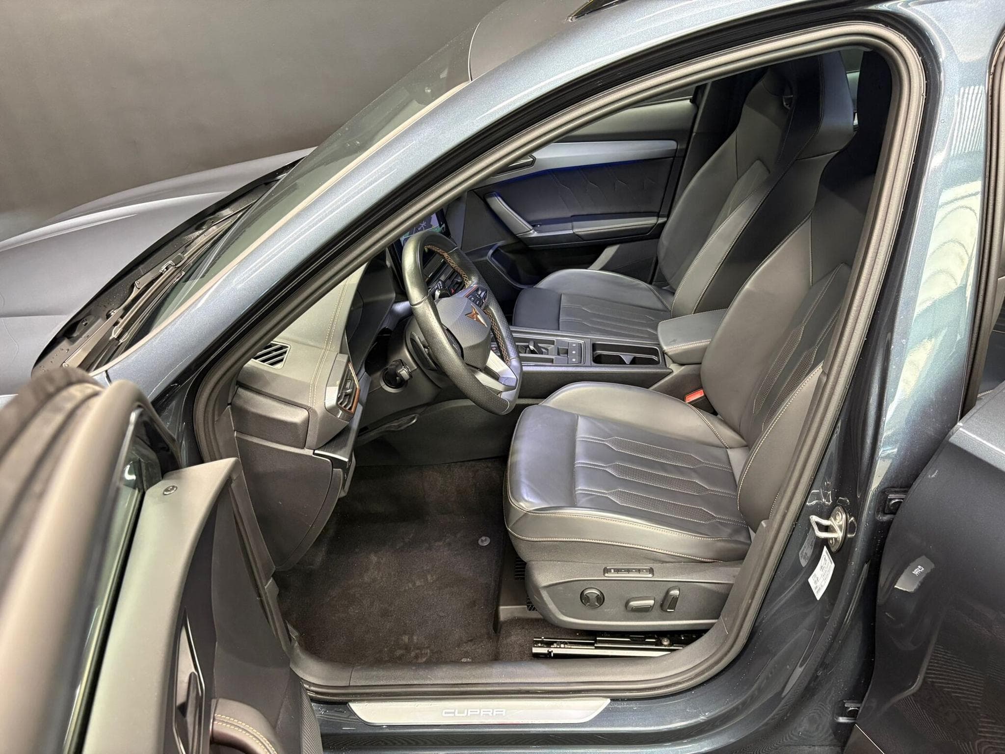 Cupra Formentor PHEV 245cv CAMERA360/CUIR/MATRIX/BeatsAudio (2023) - Photo 15