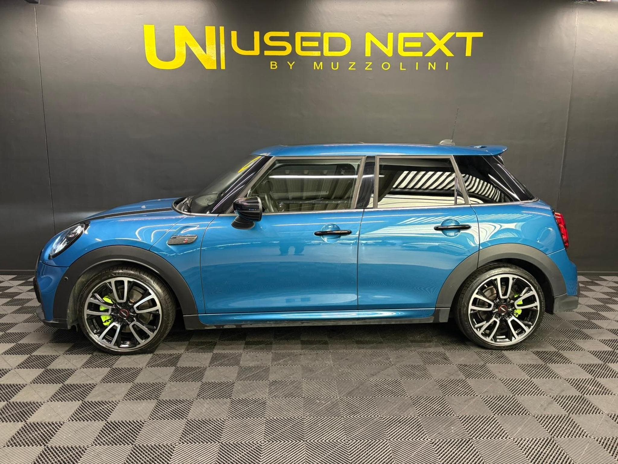 MINI Cooper - (2021) - Photo 3