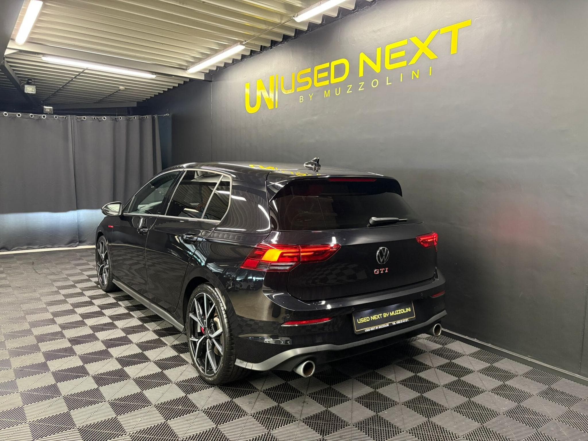 VW Golf GTI 245CV DSG7 (2023) - Foto 8