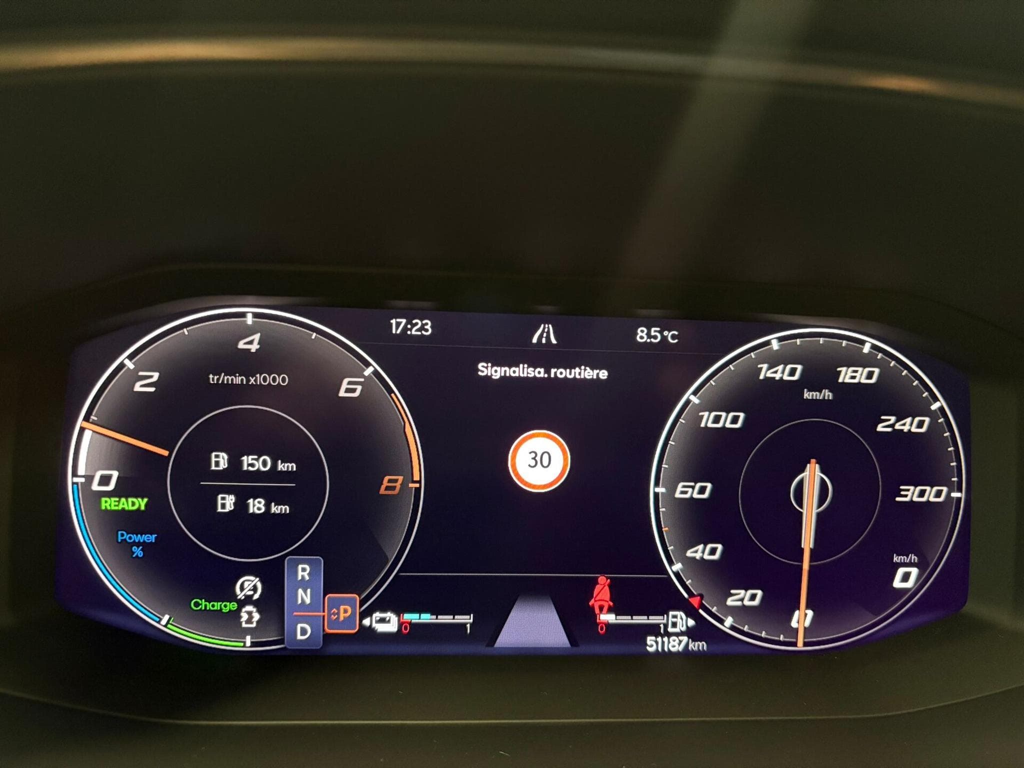 Cupra Leon 1.4 e-Hybrid 245 CH DSG Keyless/ACC/Mirror Link+ (2022) - Photo 8