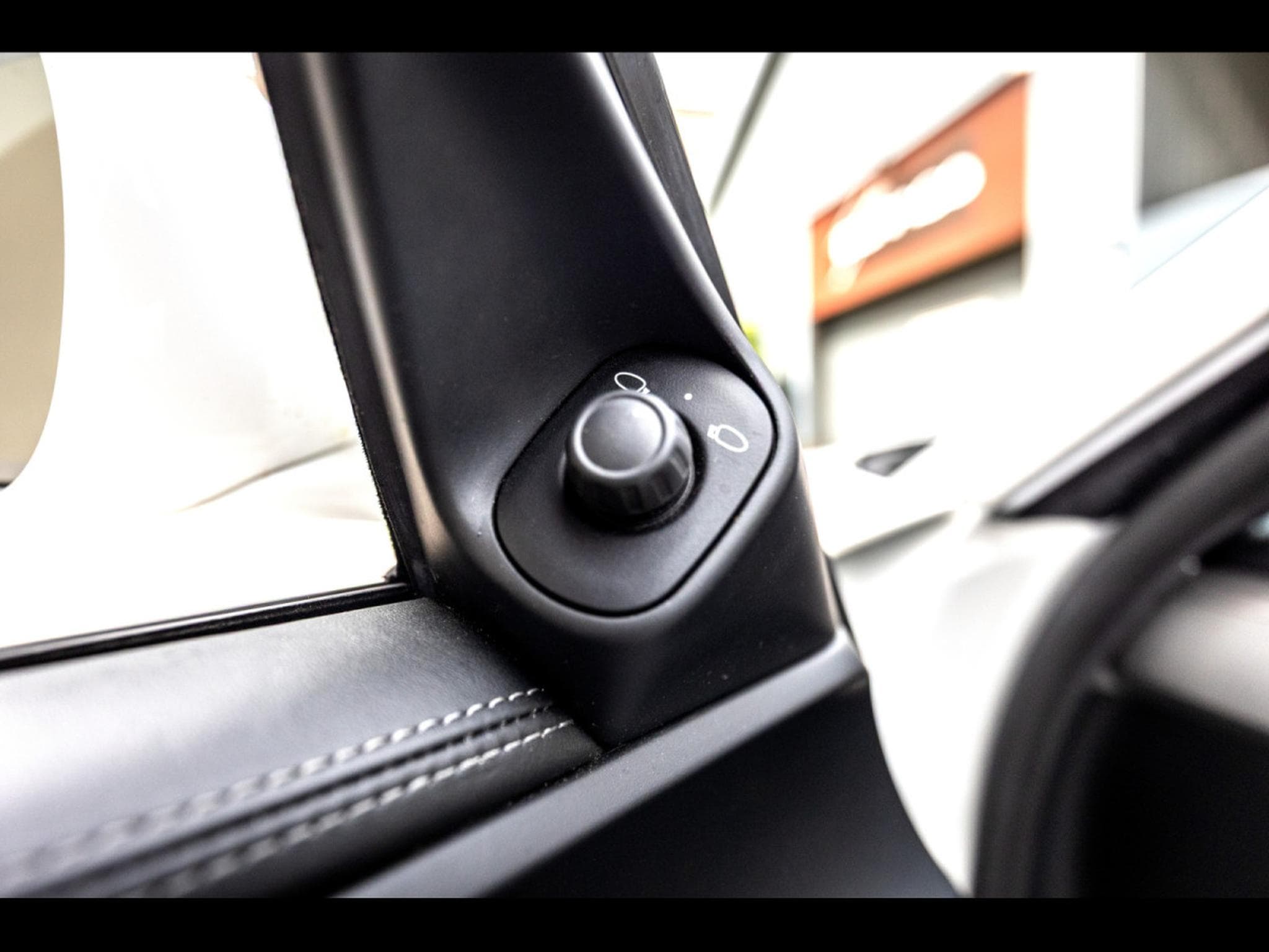 Porsche 911 (997.2) GT3 3.8 MANUAL 6 - CARRARA WHITE (2009) - Photo 18