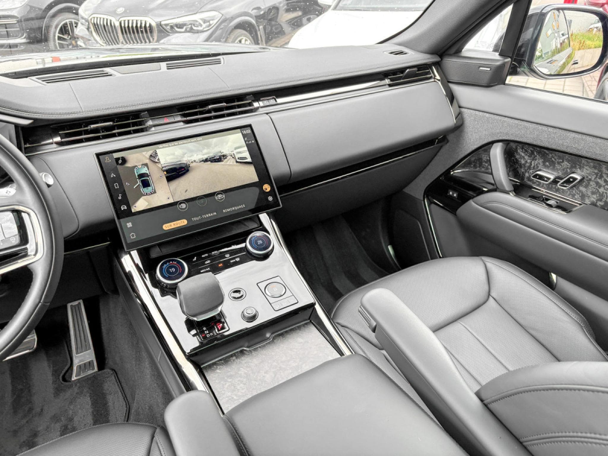 Land-Rover Range Rover Sport DYNAMIC HSE P440E/22/AHK/PANO/VOLL (2023) - Photo 20