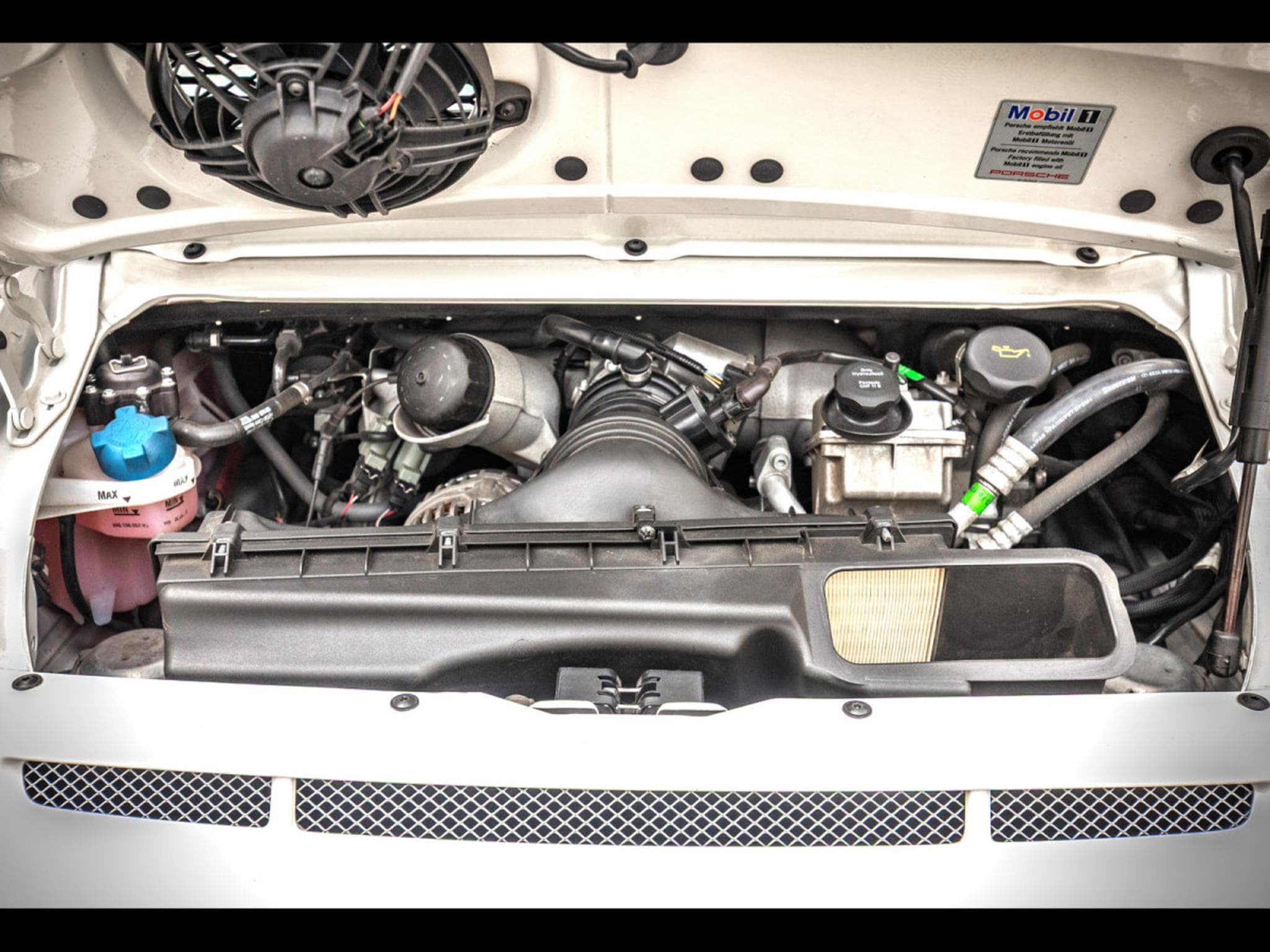 Porsche 911 .2 911 GT3 3.8 MANUAL 6 - CARRARA WHITE (2009) - Photo 20