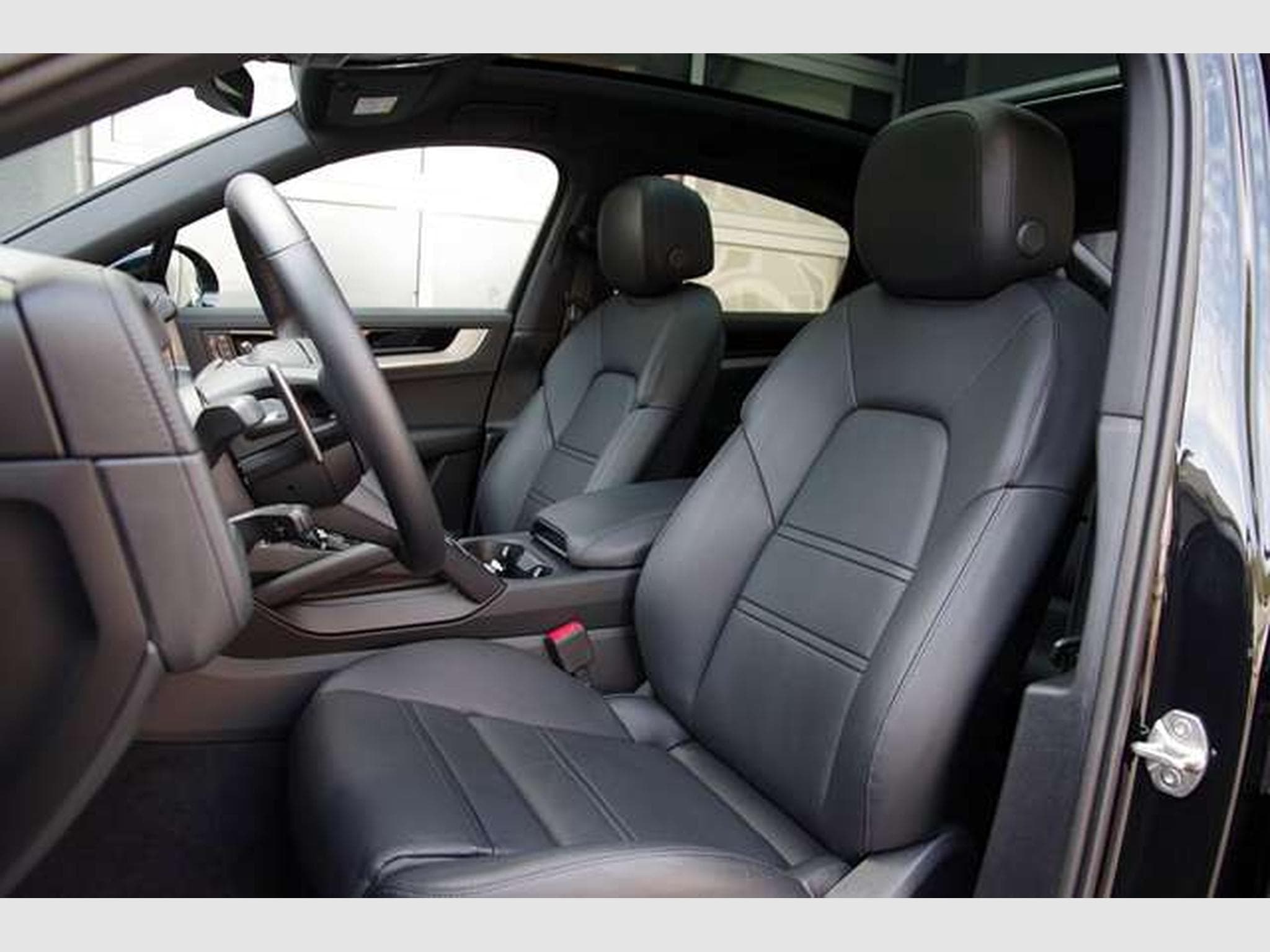 Porsche Cayenne Cayenne S Coupe*22",Sitzlüftung,Beifahrerdisplay (2025) - Photo 6