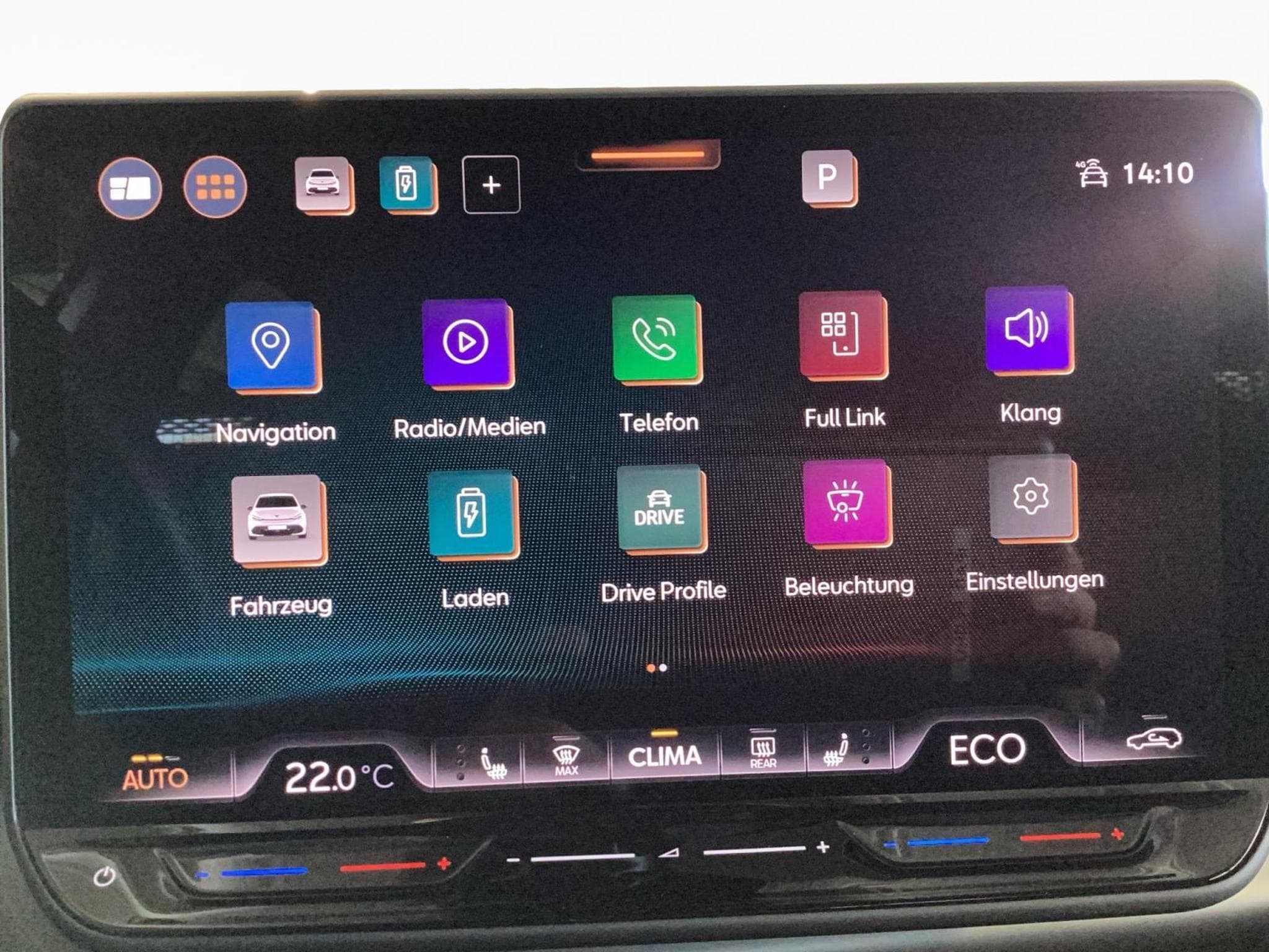 Cupra Born 77kWh+eBOOST+P.Dynamic+P.Skyline (2024) - Photo 12