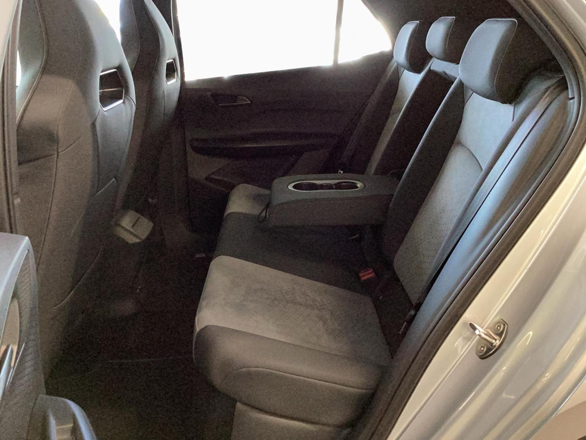 Cupra Born 77kWh+eBOOST+P.Dynamic+P.Skyline (2024) - Photo 15