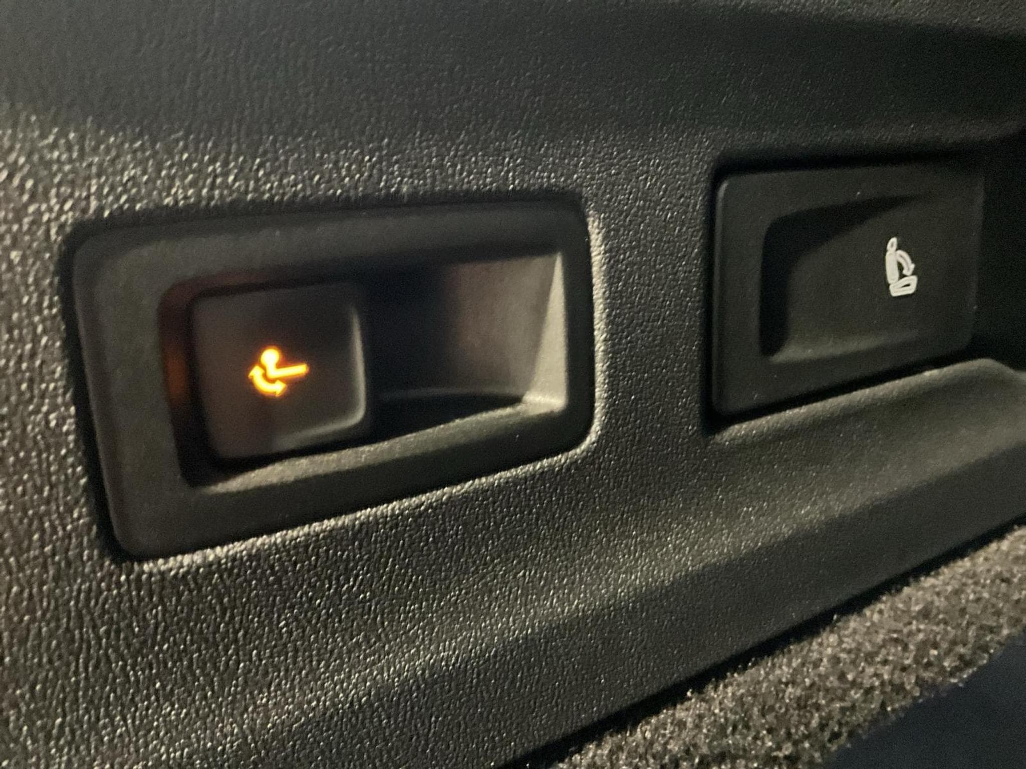 VW ID.7 86kWh+Tourer-Pro-S+P.Confort+IQ-Drive+Wärme-P.+AHK (2025) - Photo 19