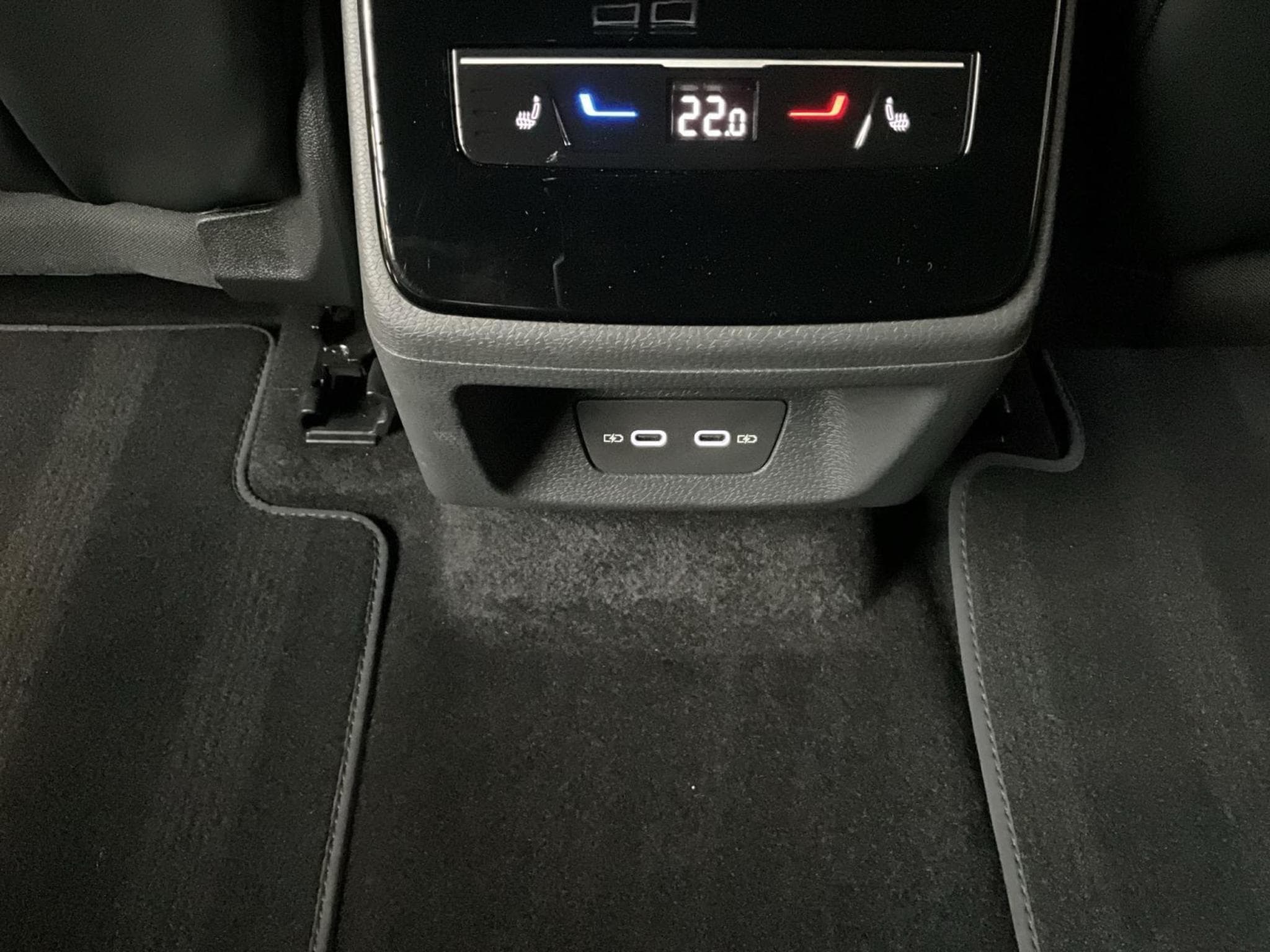 VW ID.7 86kWh+Tourer-Pro-S+P.Confort+IQ-Drive+Wärme-P.+AHK (2025) - Photo 22