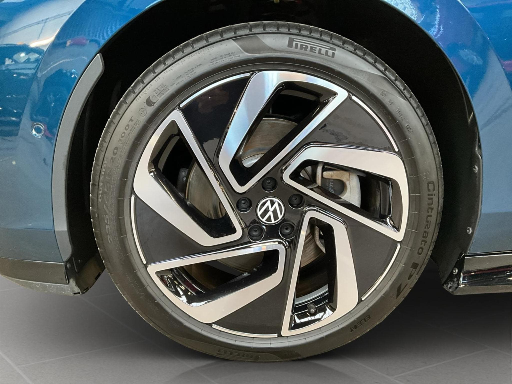 VW ID.7 86kWh+Tourer-Pro-S+P.Confort+IQ-Drive+Wärme-P.+AHK (2025) - Photo 8