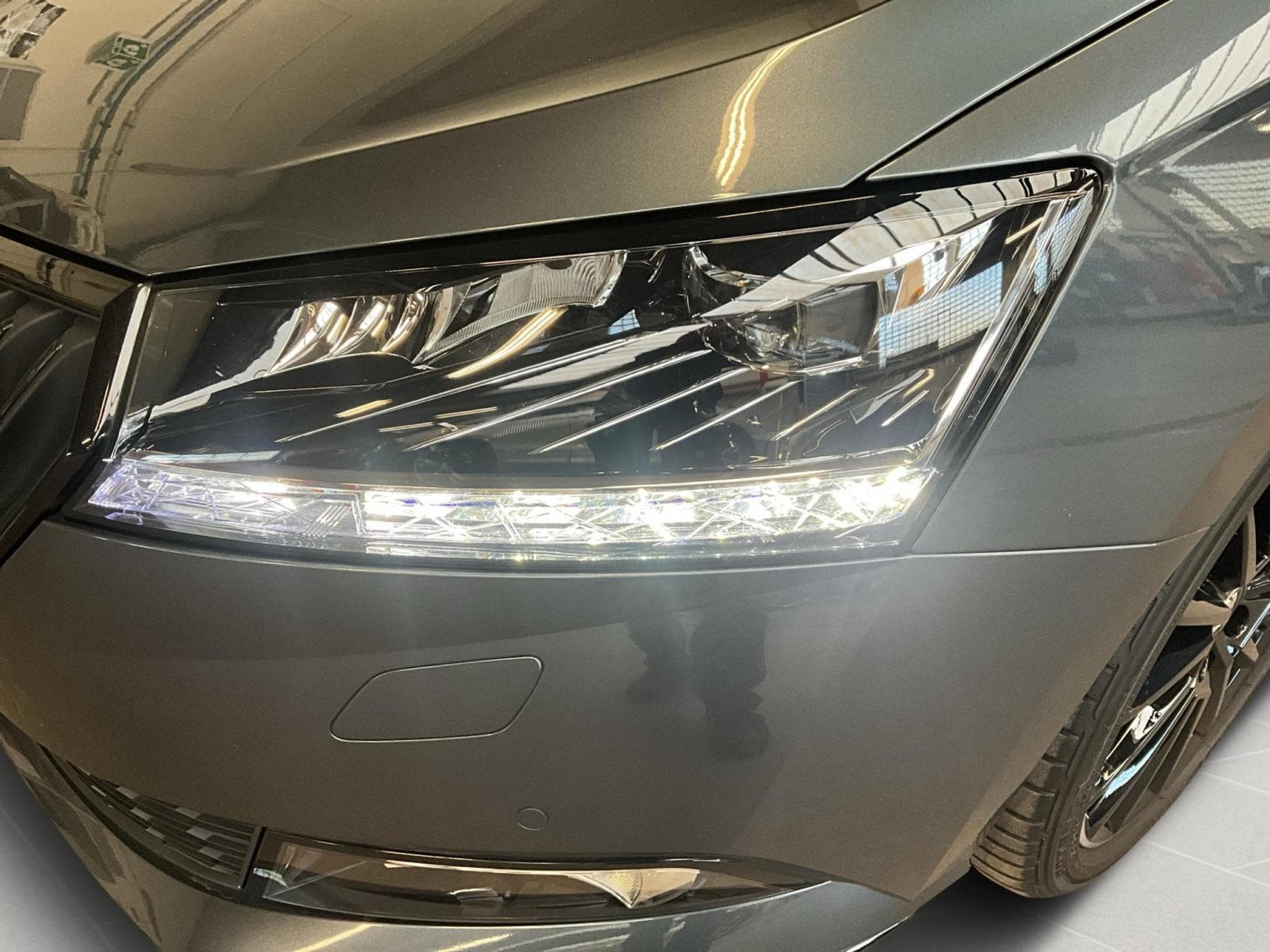 Skoda Fabia Monte-Carlo+DSG+RearView+LED (2021) - Photo 18