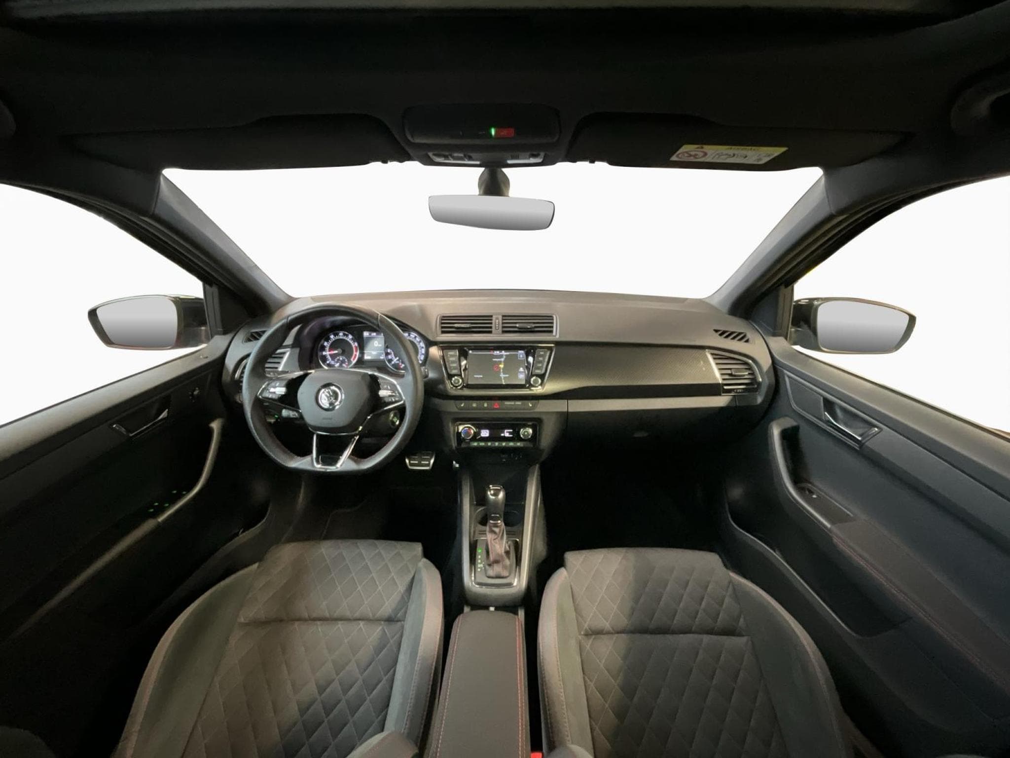 Skoda Fabia Monte-Carlo+DSG+RearView+LED (2021) - Photo 2