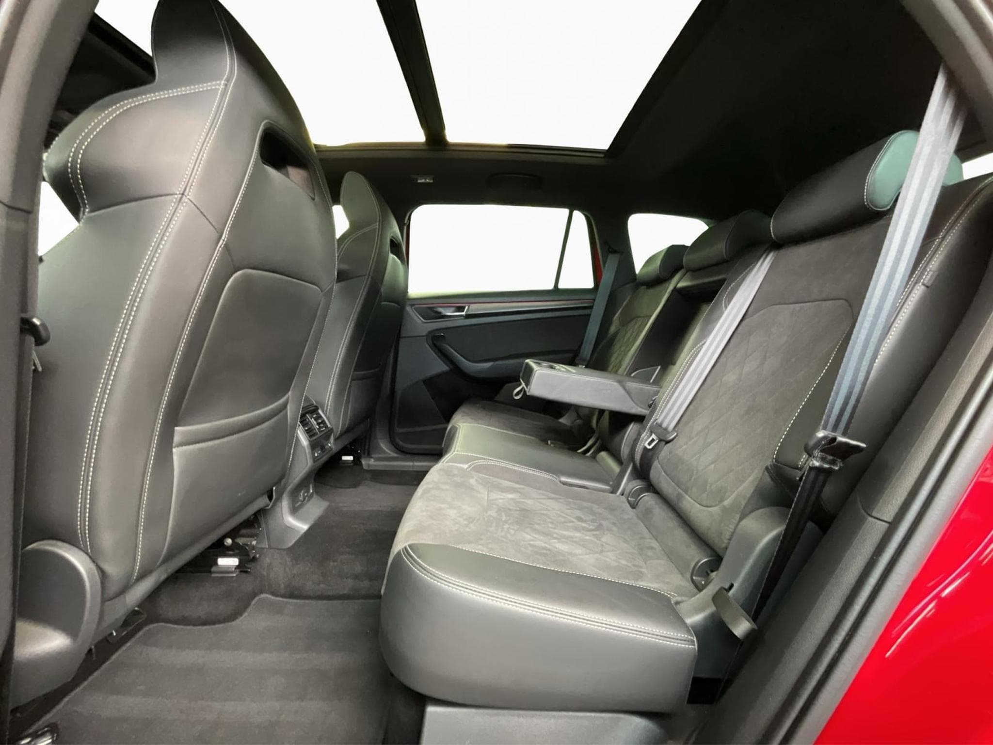 Skoda Kodiaq Sportline+DSG+Pano+AHK (2022) - Photo 16