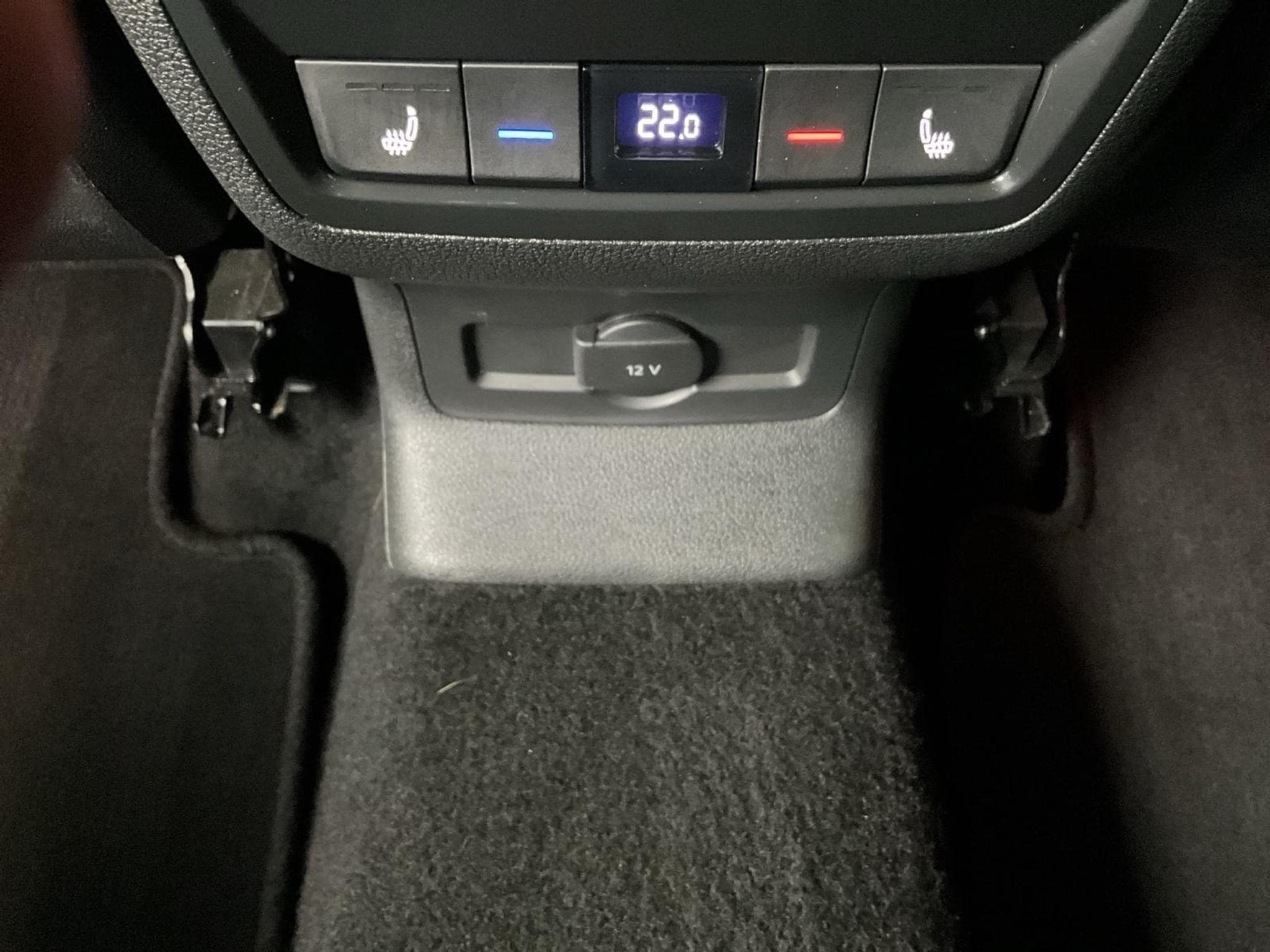 Skoda Kodiaq Sportline+DSG+Pano+AHK (2022) - Photo 23