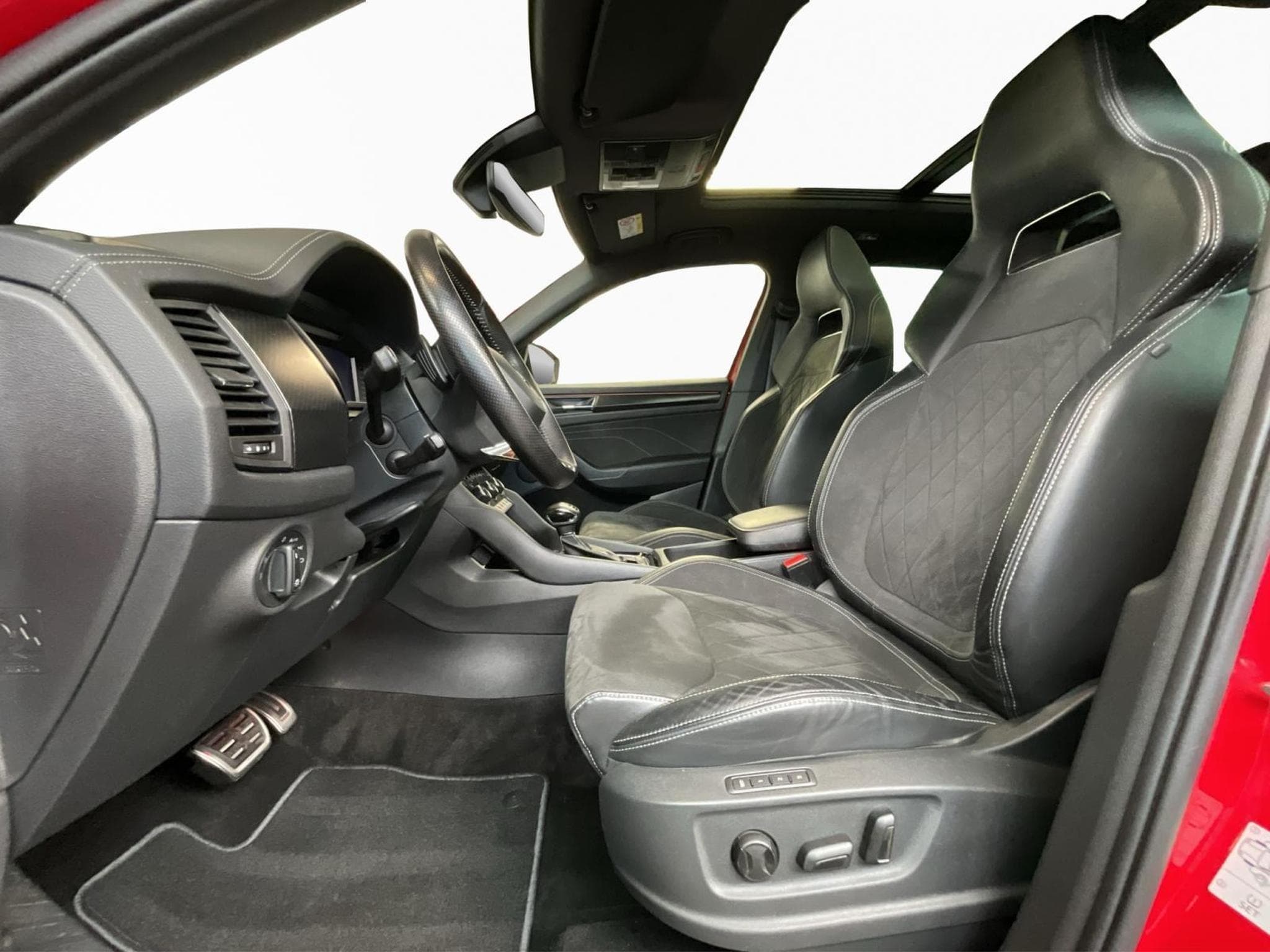 Skoda Kodiaq Sportline+DSG+Pano+AHK (2022) - Photo 9