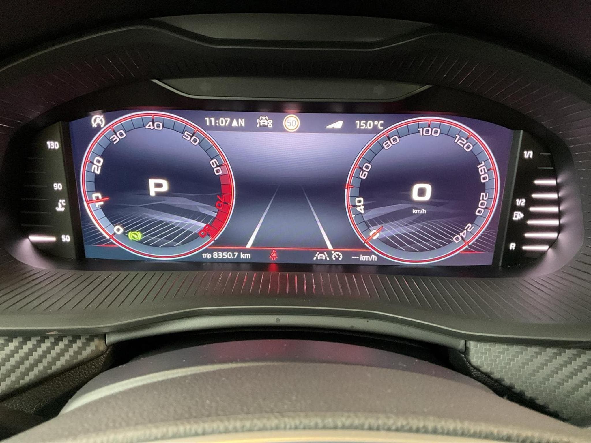 Skoda Kamiq Monte-Carlo+DSG+Pano+LED (2025) - Photo 11