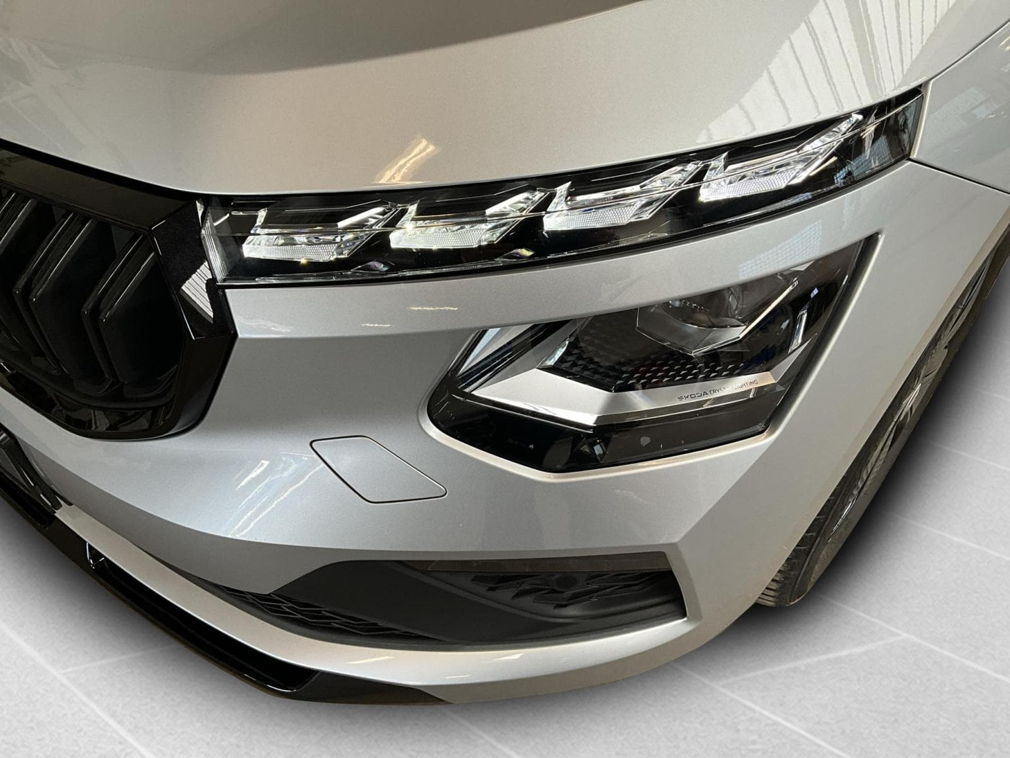 Skoda Kamiq Monte-Carlo+DSG+Pano+LED (2025) - Photo 18