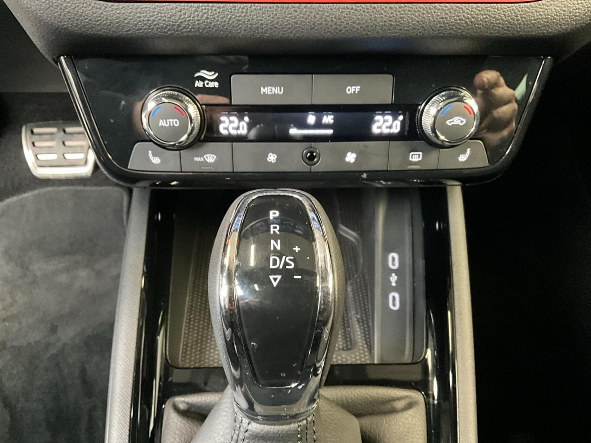 Skoda Kamiq Monte-Carlo+DSG+Pano+LED (2025) - Photo 20