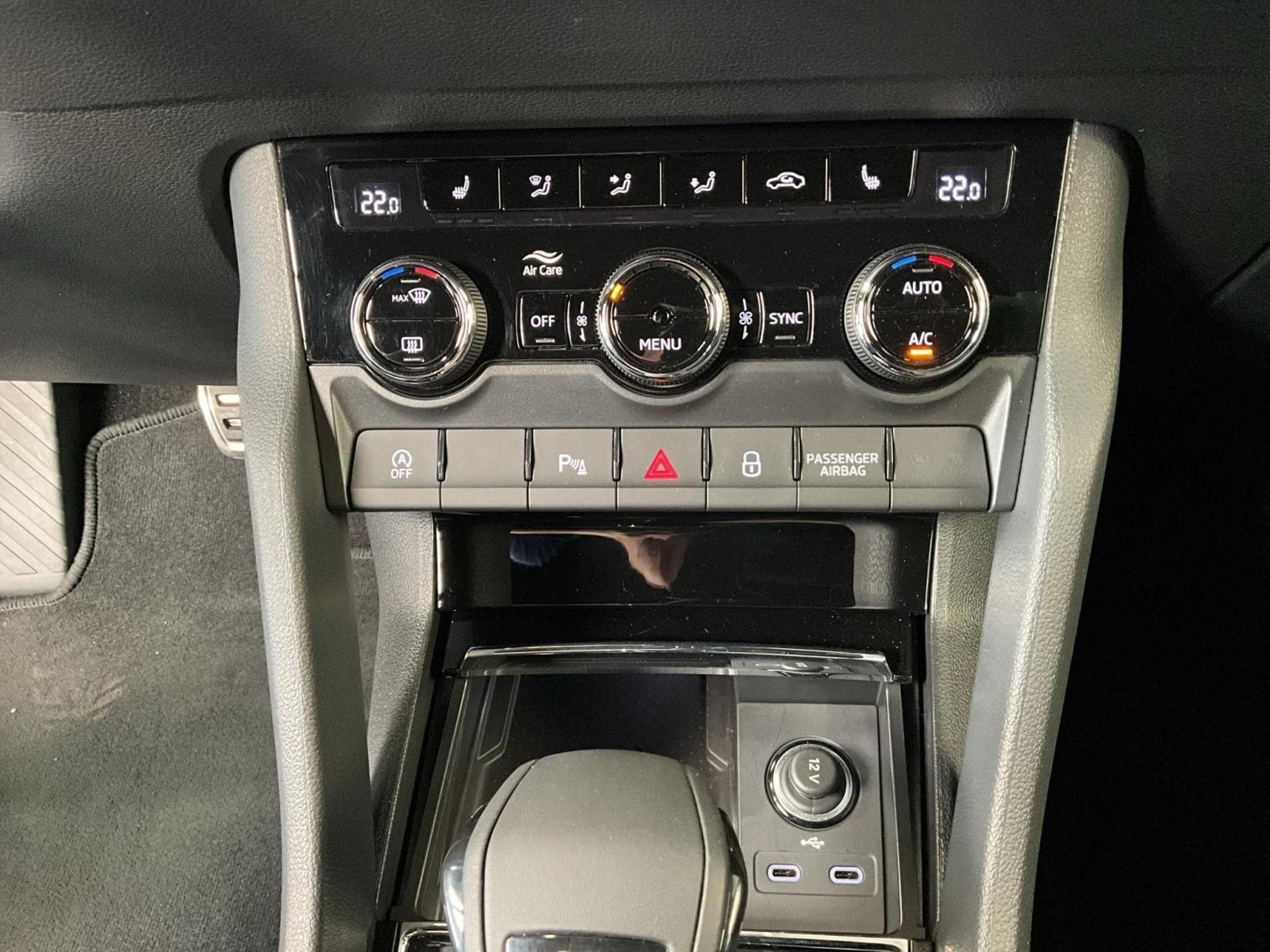 Skoda Karoq Sportline+DSG+4x4+Led+Navi (2021) - Photo 21