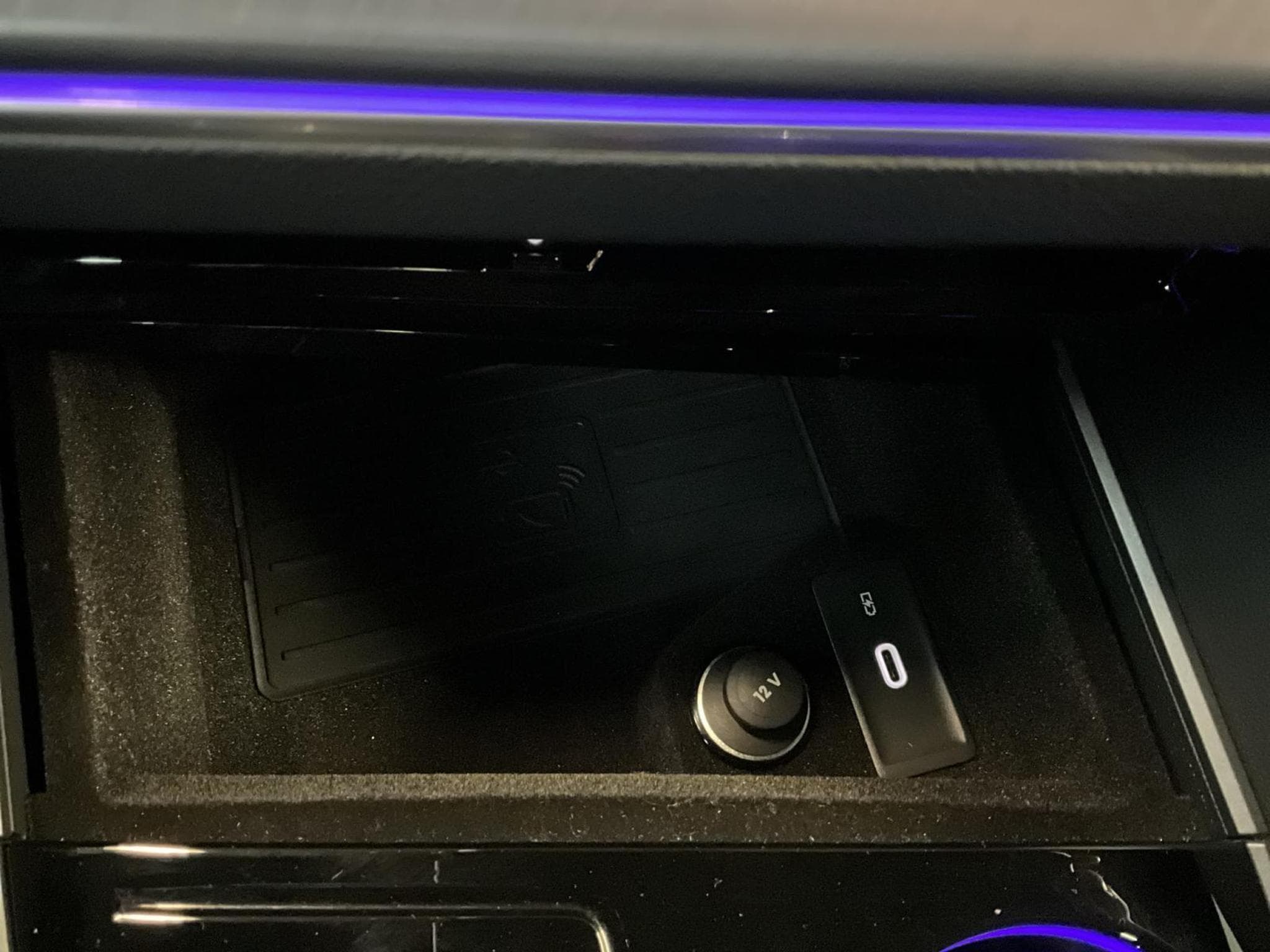 VW Touareg R-Line+4M+Black-Style+Pano+AHK+Stand-H.+DYNAUDIO (2024) - Photo 17