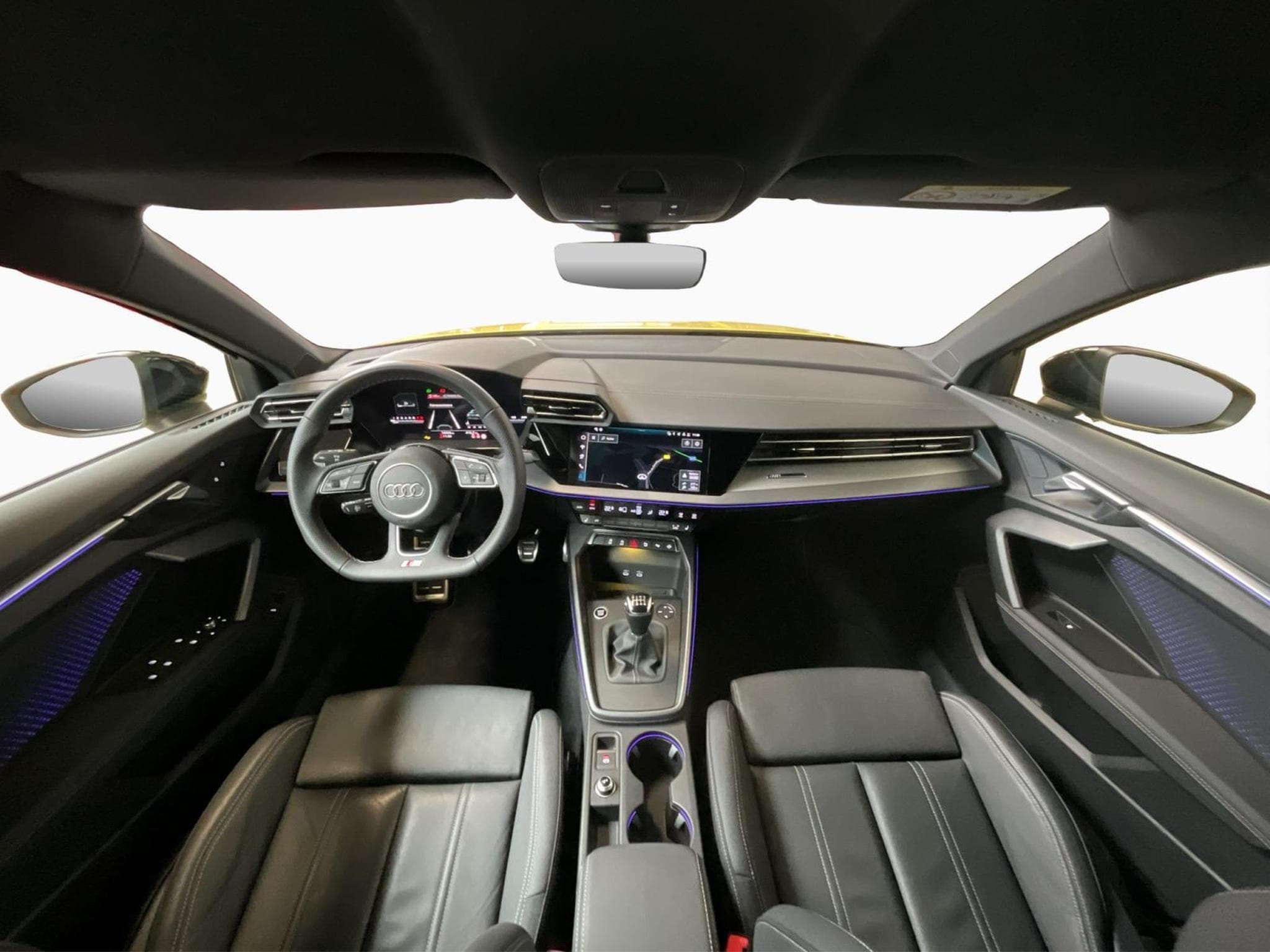 Audi A3 Limo+S-Line+35TFSI+P.Premium (2025) - Photo 2