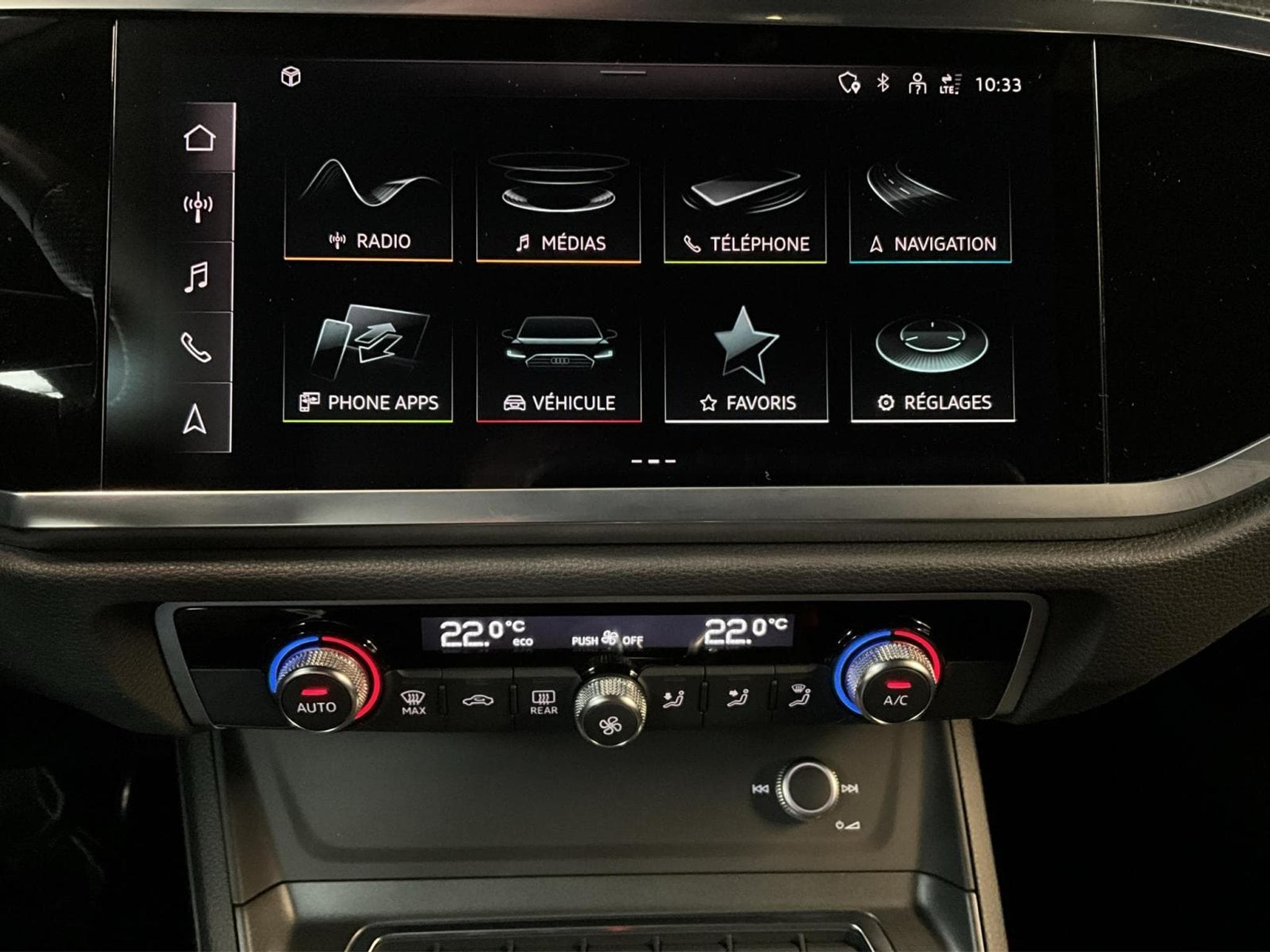 Audi Q3 SB+S-Line+40TFSI+Quattro+S-Tronic (2022) - Photo 15