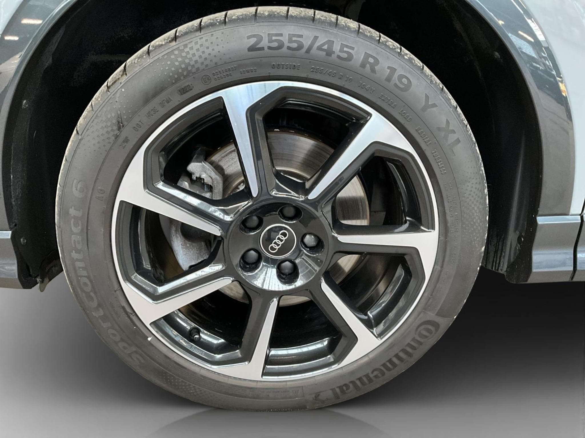 Audi Q3 SB+S-Line+40TFSI+Quattro+S-Tronic (2022) - Photo 8