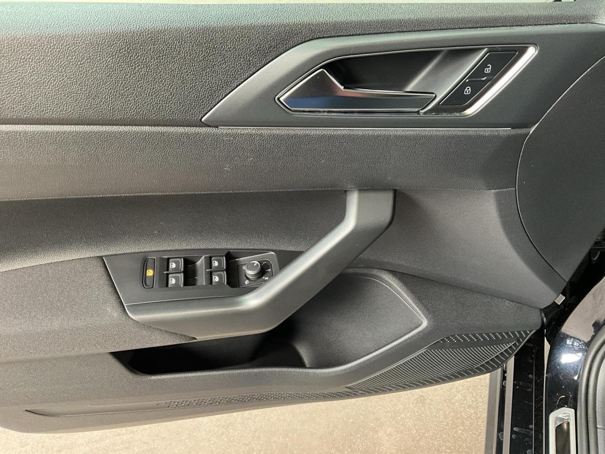 VW Polo R-Line+DSG+Matrix-LED+RearView (2023) - Photo 10