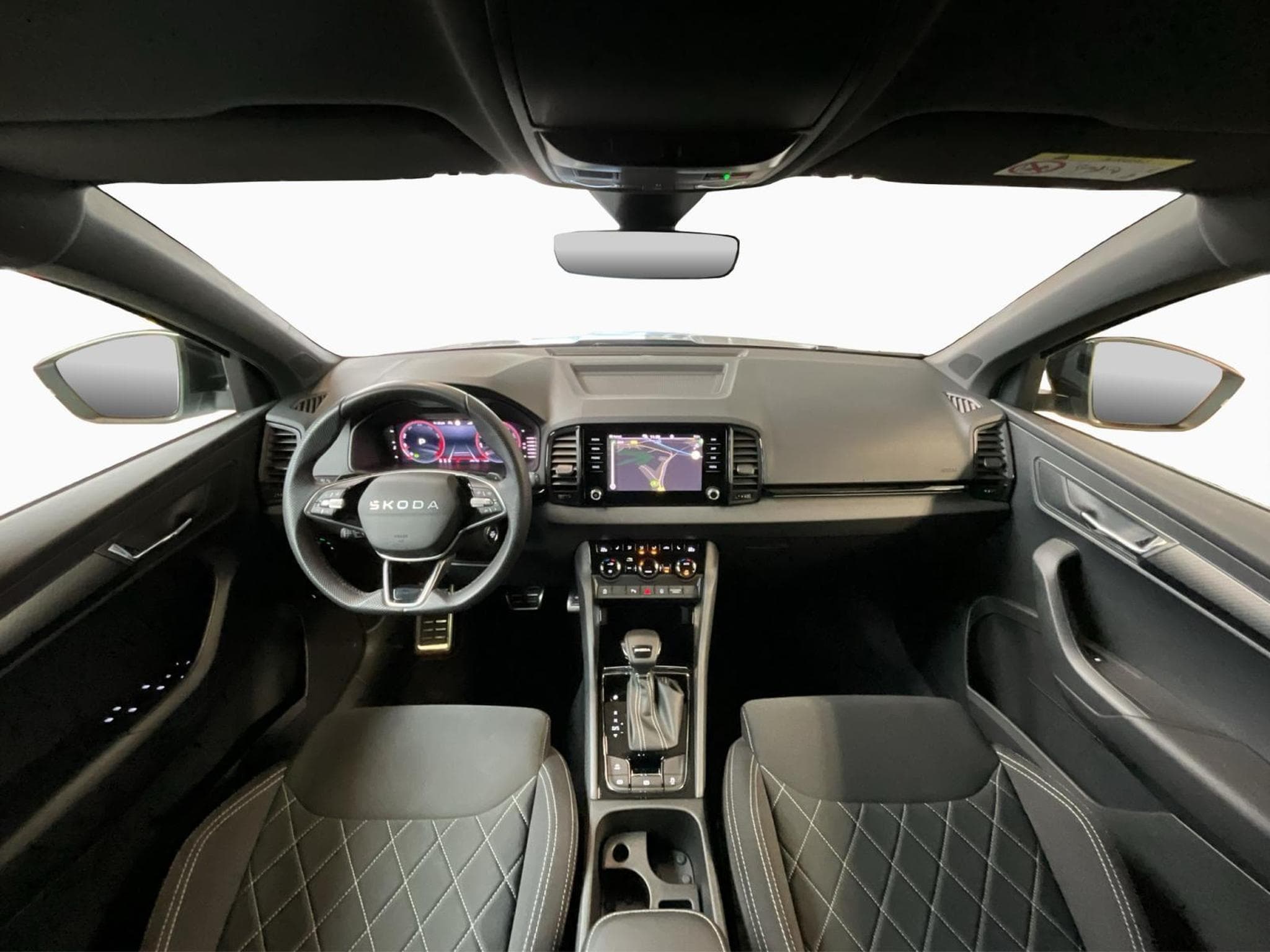 Skoda Karoq Sportline+DSG+Navi+LED (2025) - Photo 2