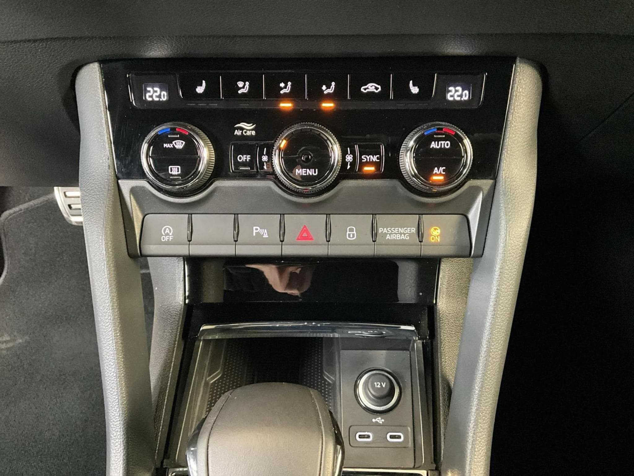 Skoda Karoq Sportline+DSG+Navi+LED (2025) - Photo 20