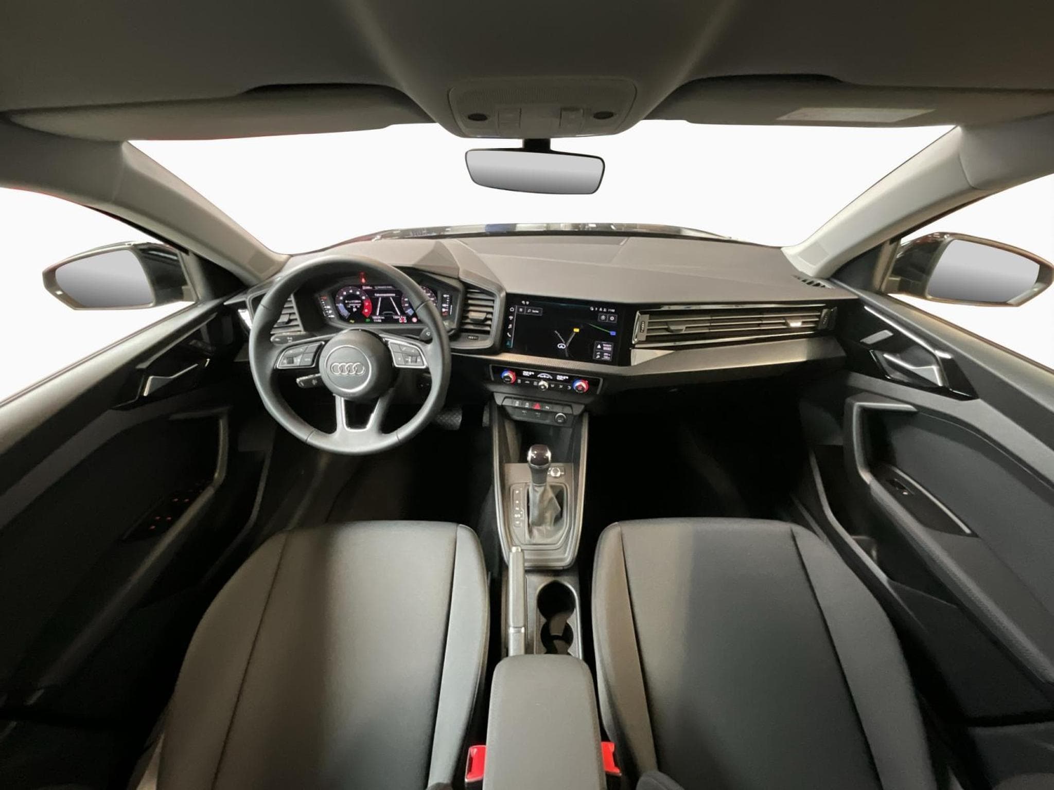 Audi A1 SB+Advanced+30TFSI+S-Tronic (2025) - Photo 2