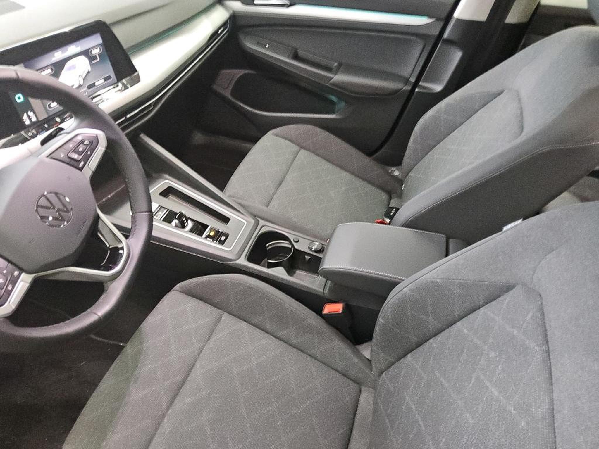 VW Golf Life 2.0 TDI DSG7 115 CV *4 SAISONS* ACC * CARPLAY* (2023) - Foto 7