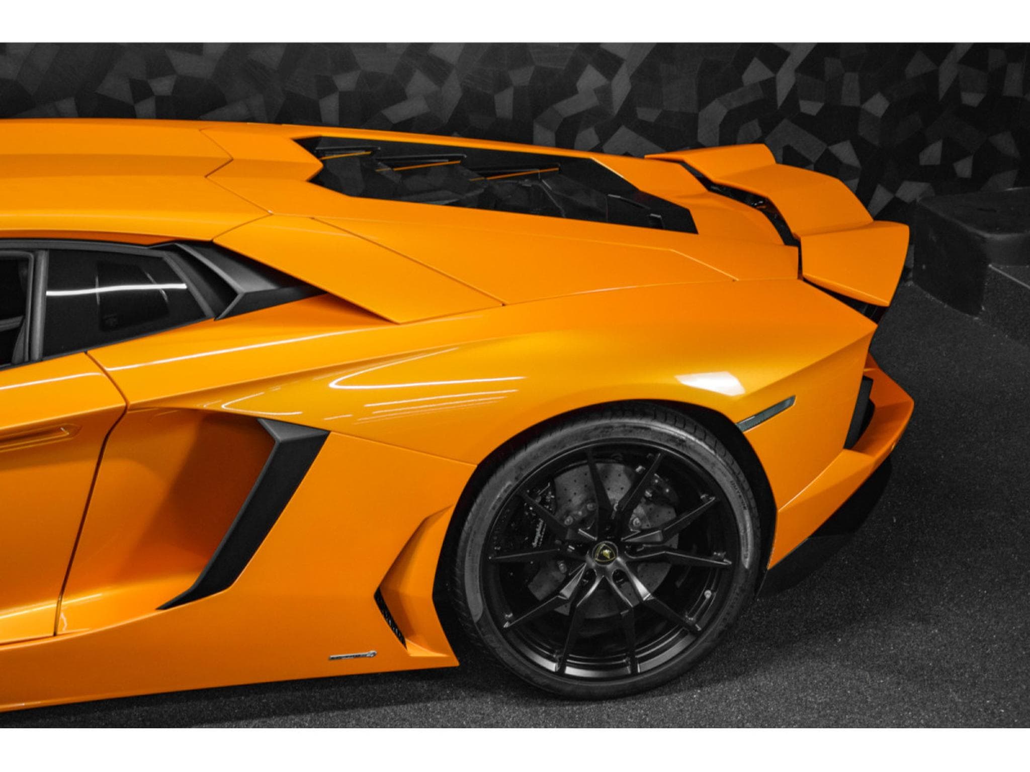 Lamborghini Aventador LP 700-4 - ARANCIO ATLAS (2016) - Photo 22