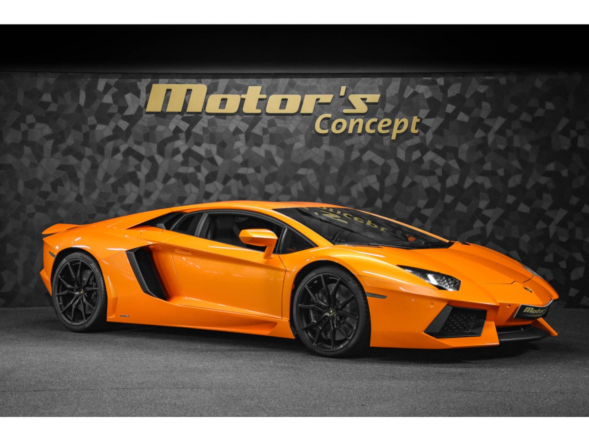 Lamborghini Aventador LP 700-4 - ARANCIO ATLAS (2016) - Photo 6