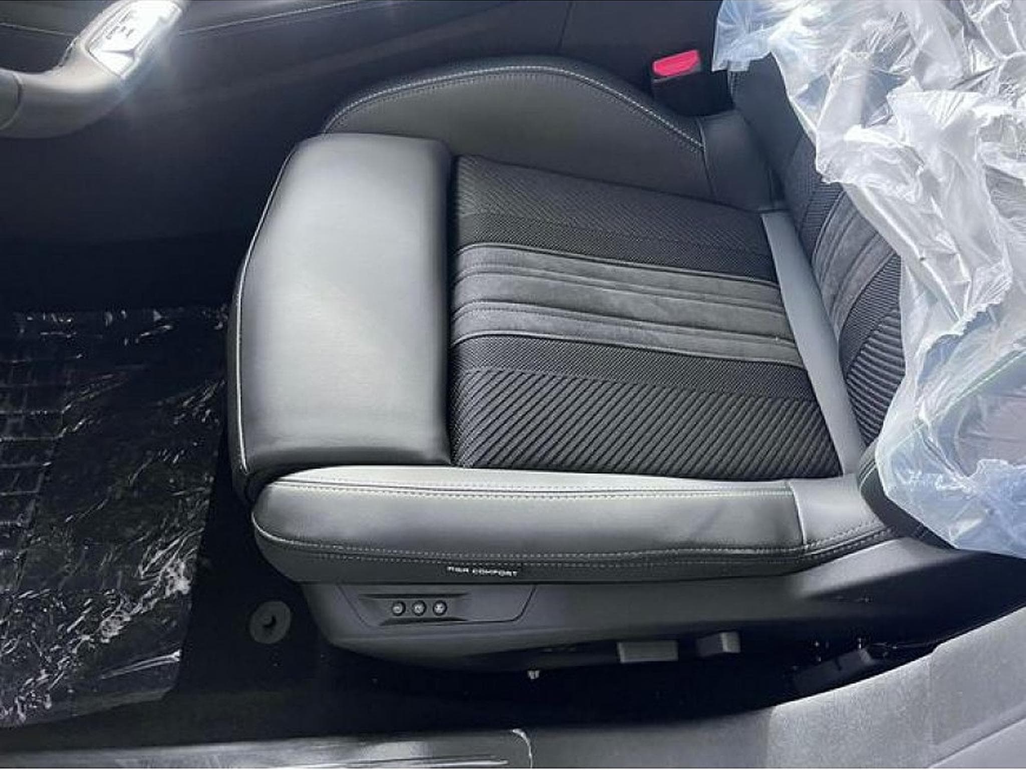 Peugeot 308 (2026) - Photo 9