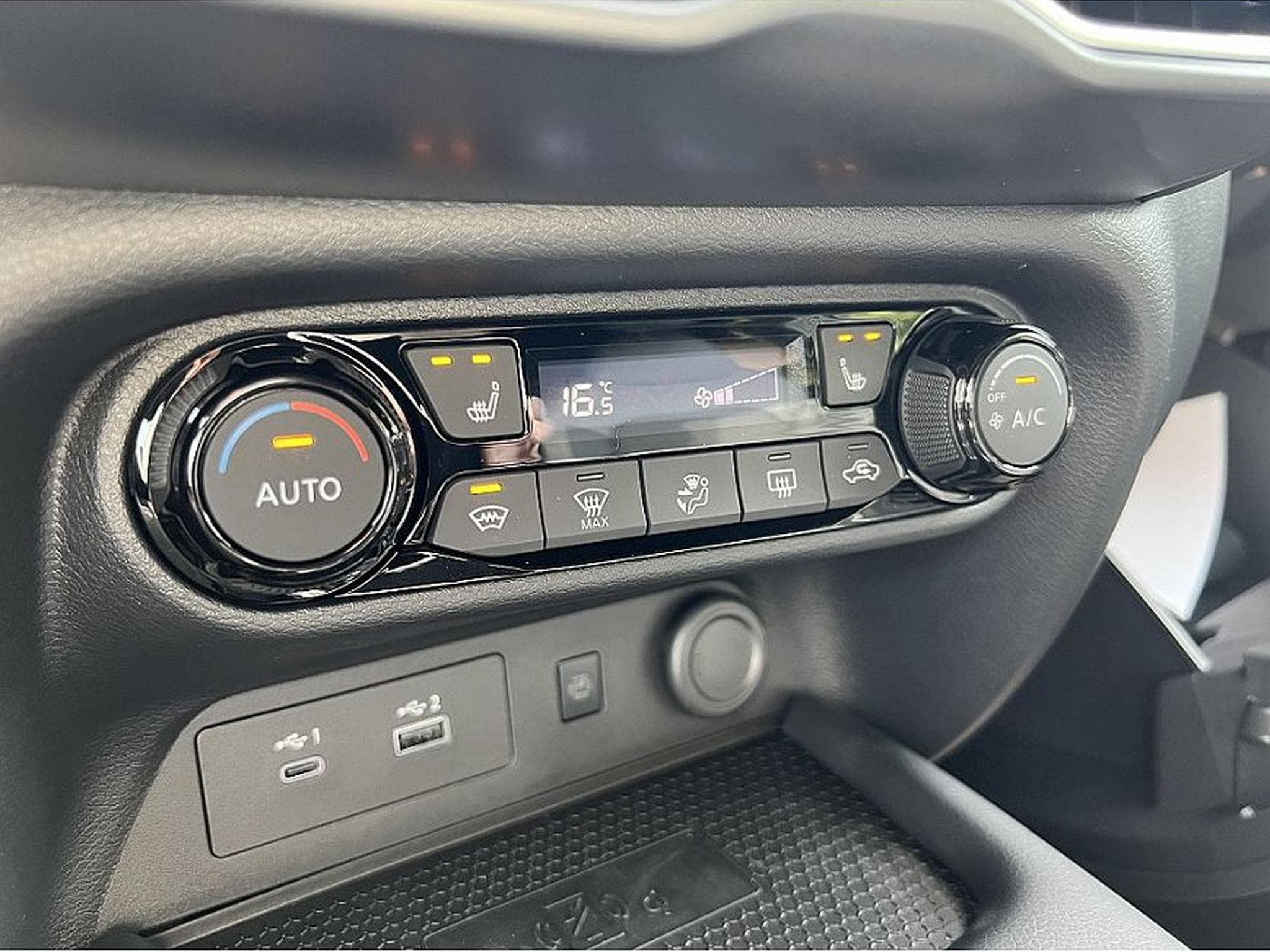 Nissan Juke (2025) - Photo 13