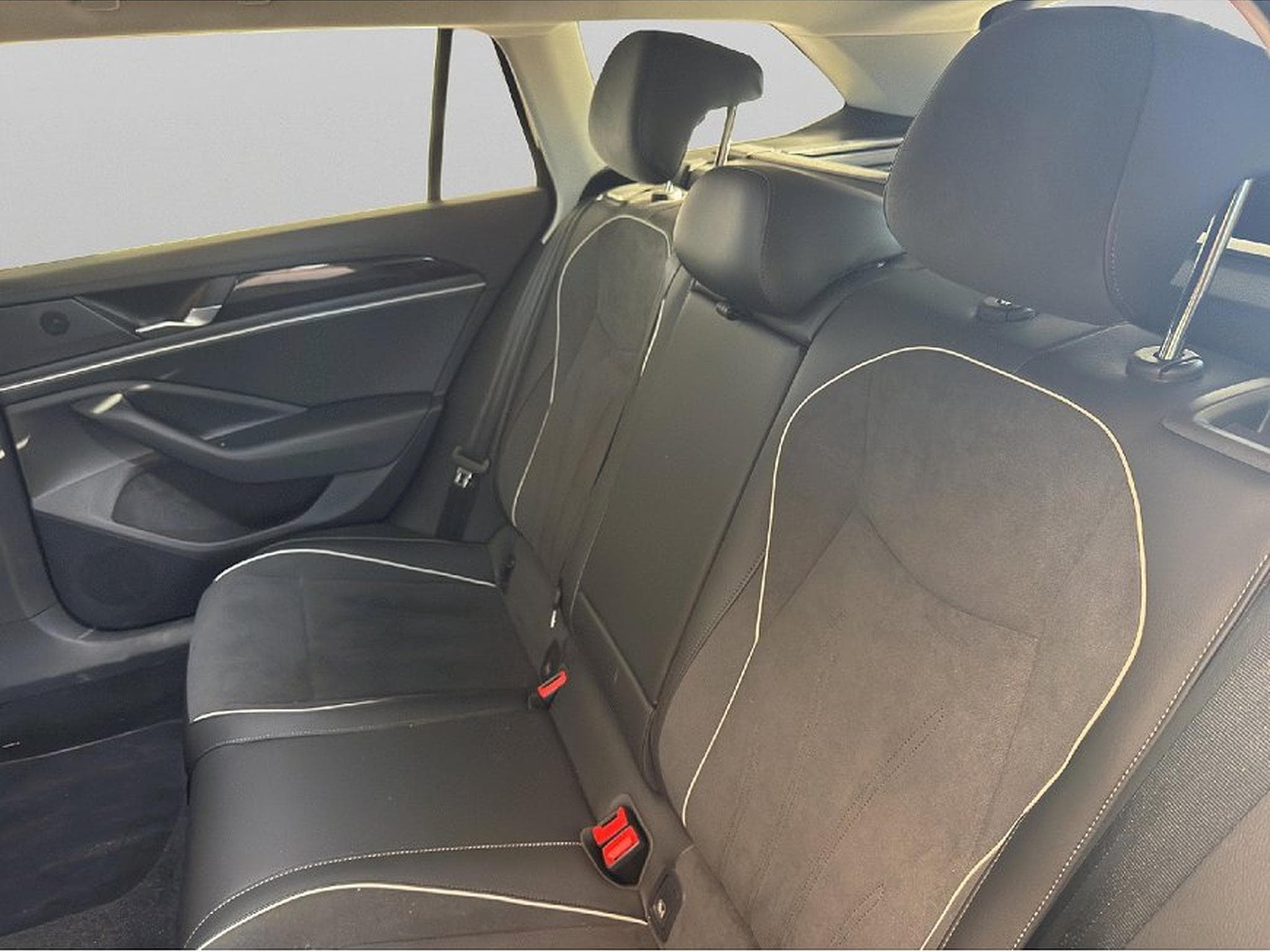 VW Passat (2025) - Foto 11