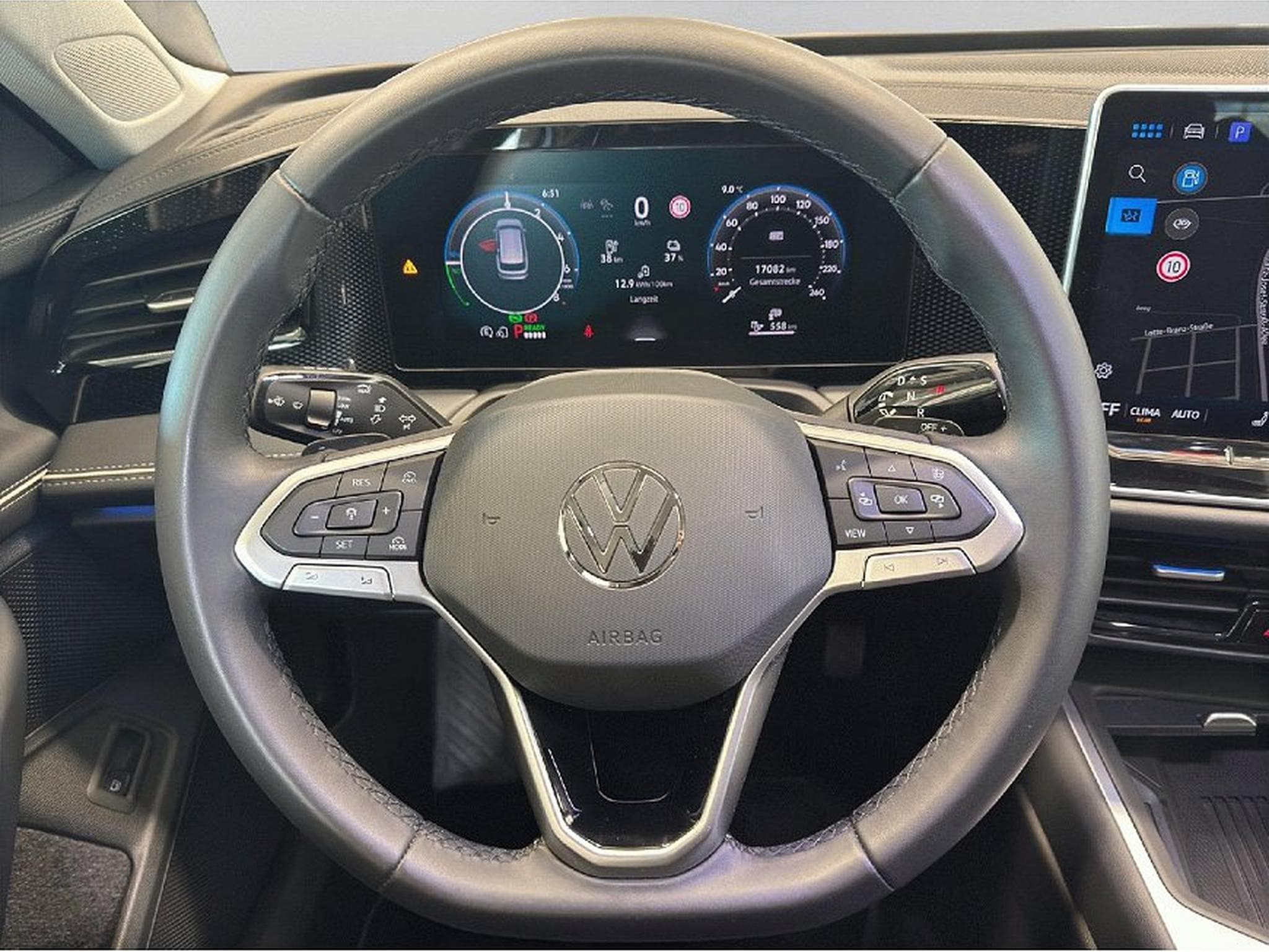 VW Passat (2025) - Foto 17
